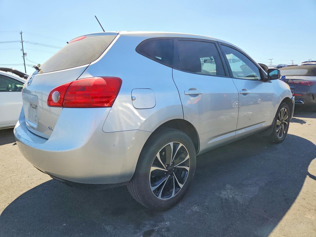 2008 Nissan Rogue S Silver vin: JN8AS58T28W004381