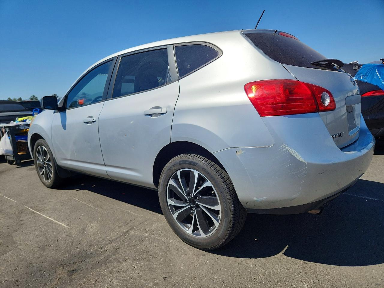 2008 Nissan Rogue S Silver vin: JN8AS58T28W004381
