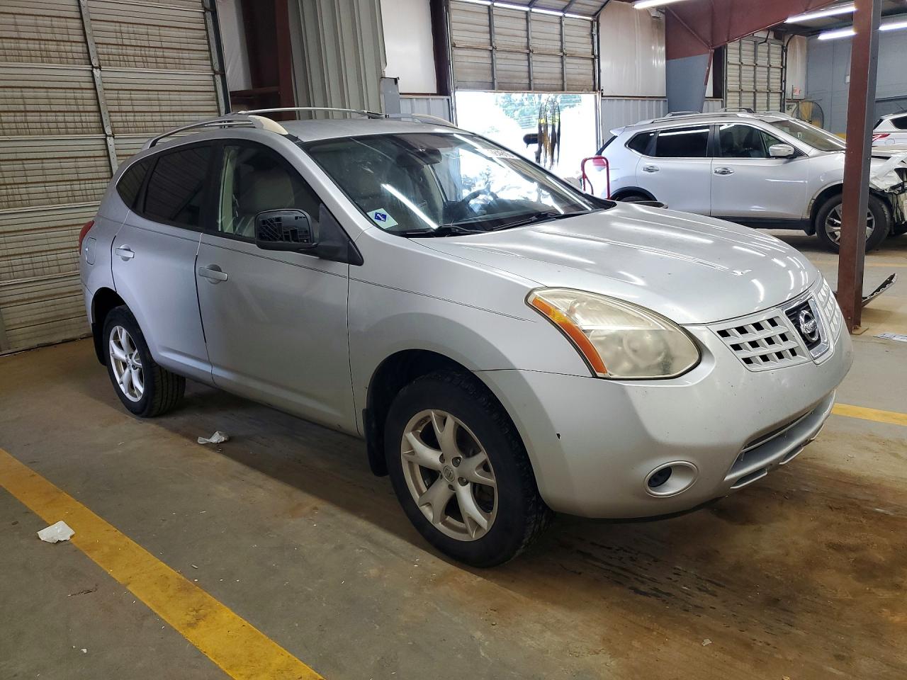 2008 Nissan Rogue S Silver vin: JN8AS58T28W013436