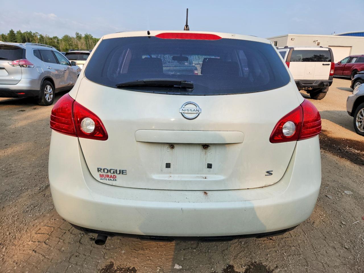 2009 Nissan Rogue S White vin: JN8AS58T39W058645