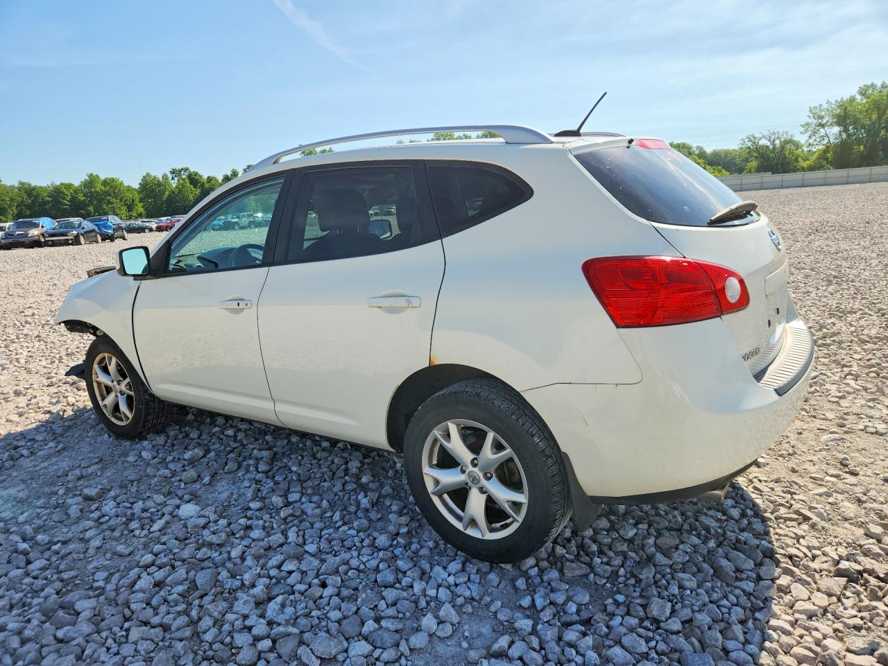 2009 Nissan Rogue S White vin: JN8AS58T39W059035