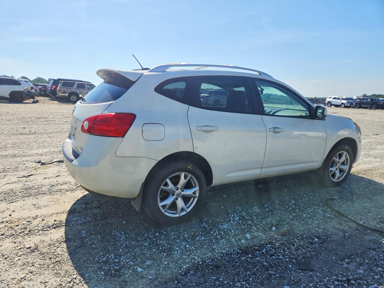 2009 Nissan Rogue S White vin: JN8AS58T39W321930