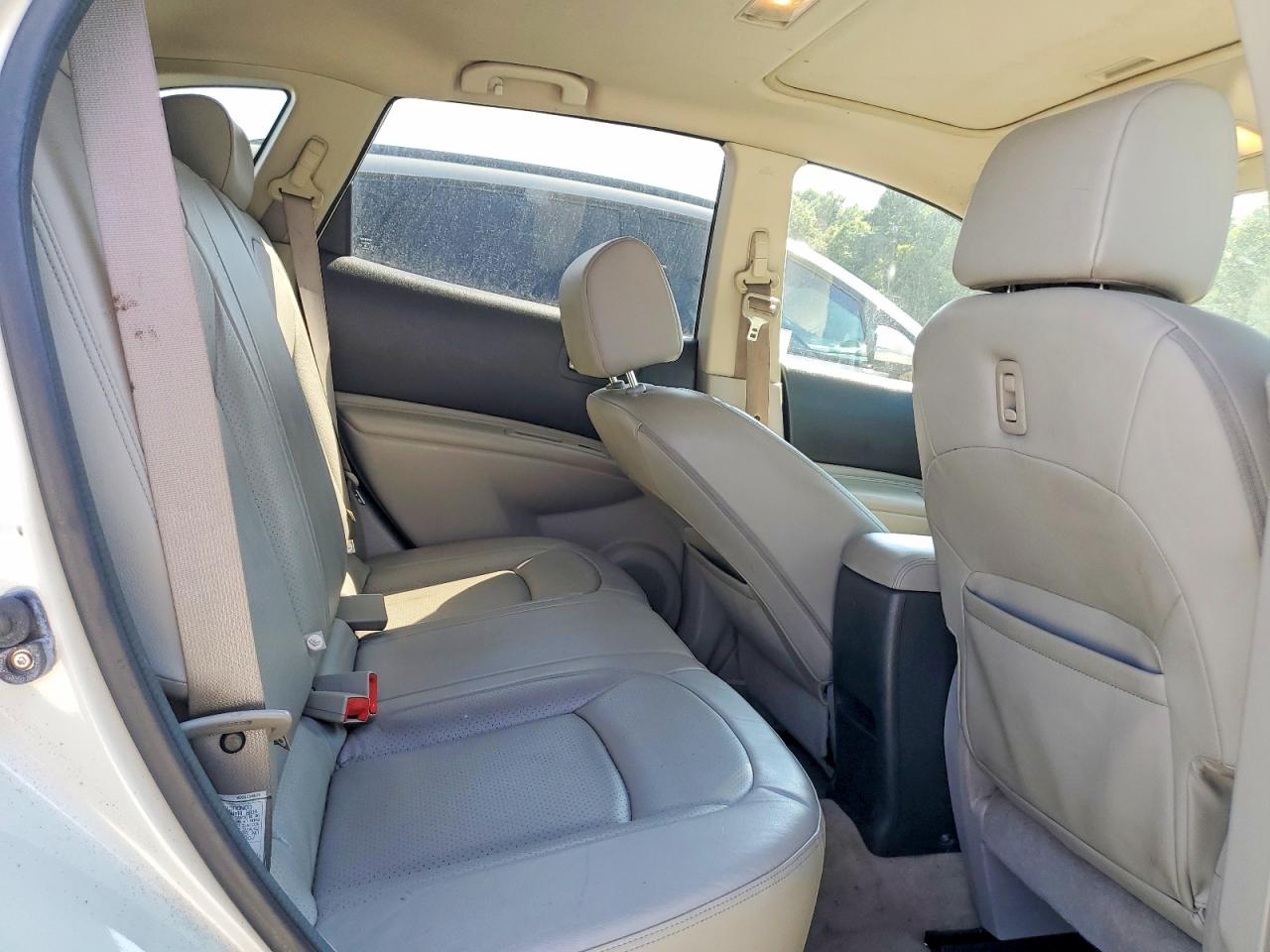 2009 Nissan Rogue S White vin: JN8AS58T39W321930