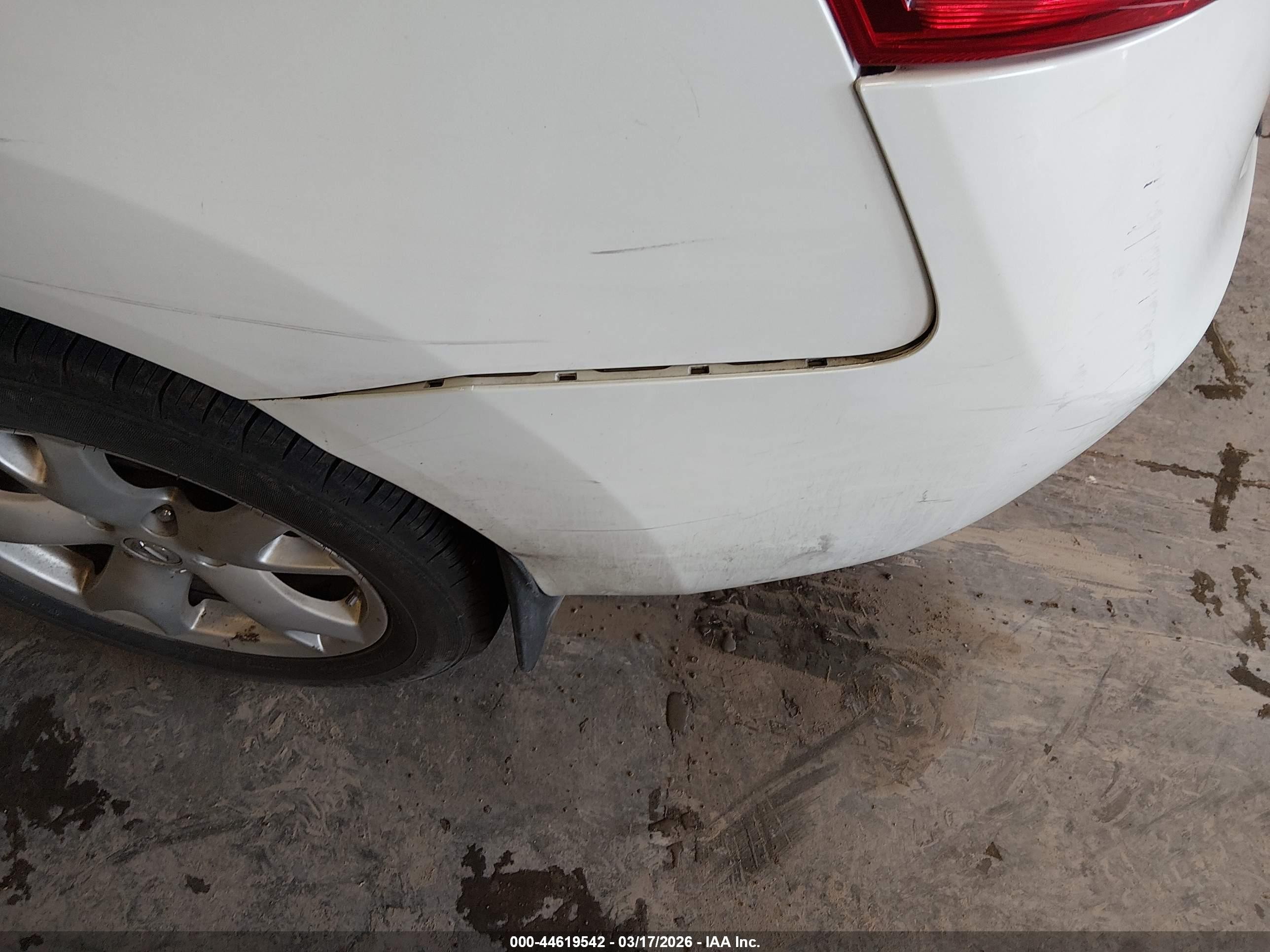 2008 Nissan Rogue Sl Белый vin: JN8AS58T58W013852