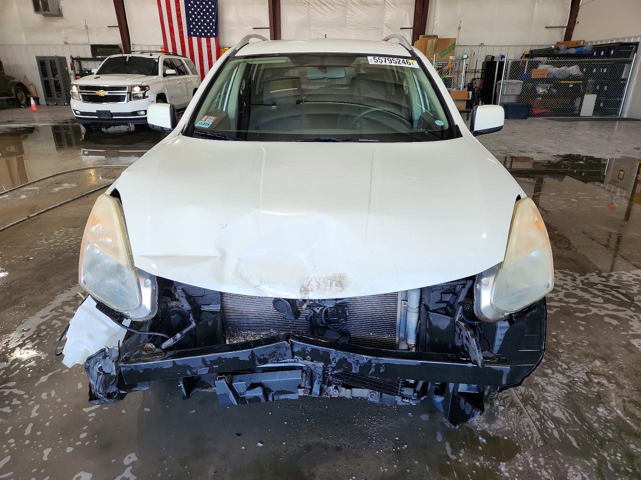 2009 Nissan Rogue S White vin: JN8AS58T59W050238
