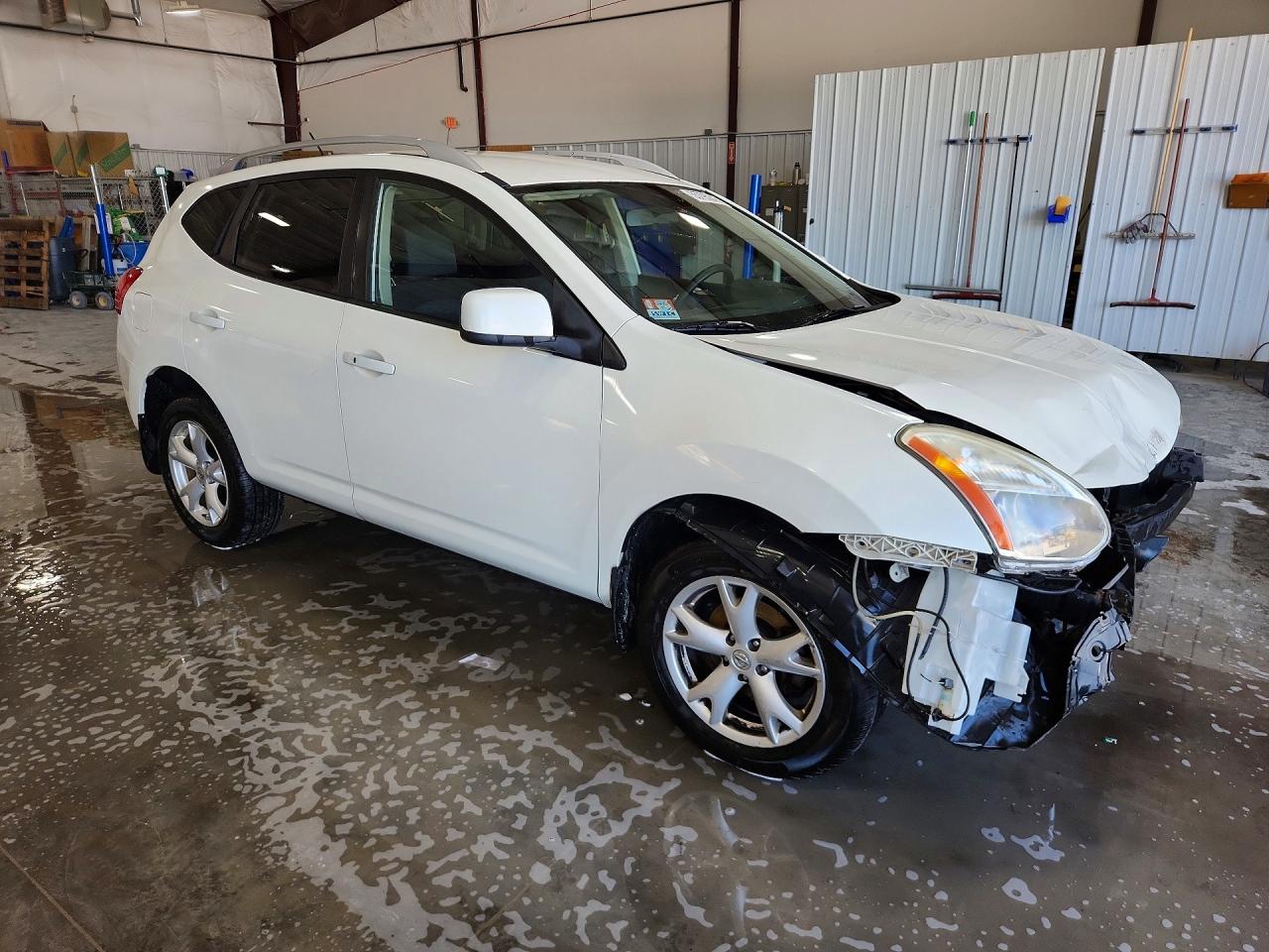 2009 Nissan Rogue S White vin: JN8AS58T59W050238