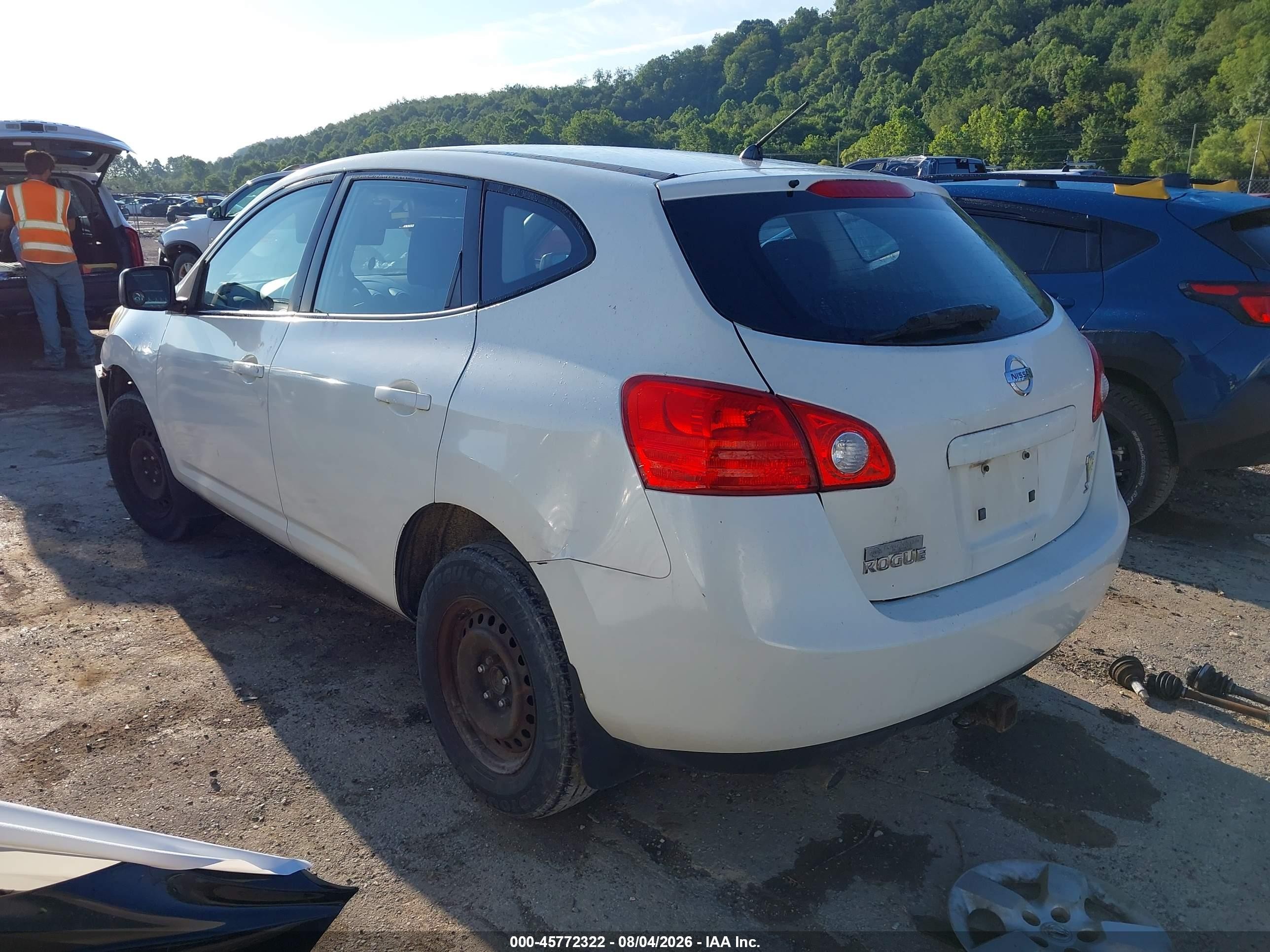 2009 Nissan Rogue S White vin: JN8AS58T59W323484