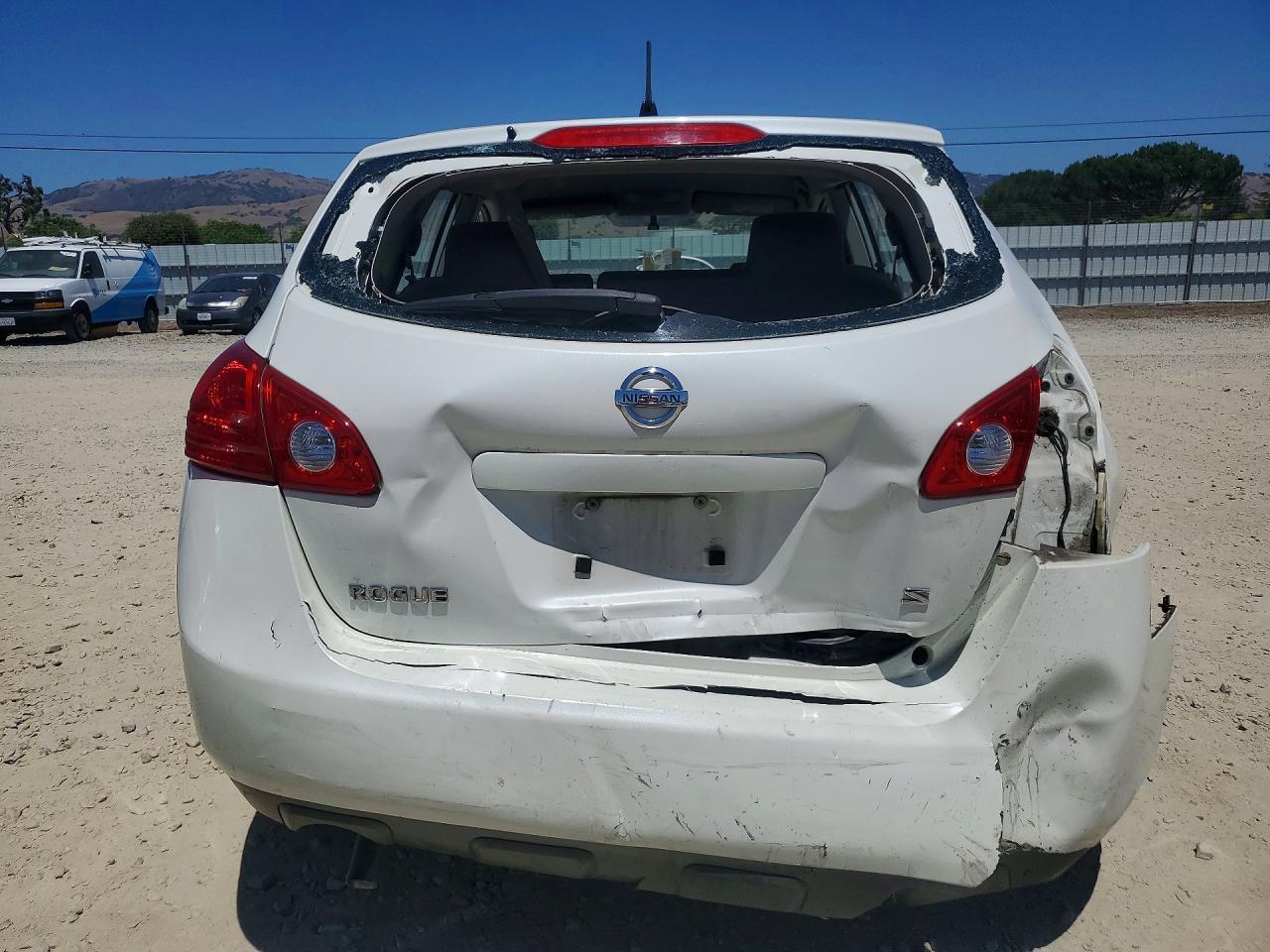 2009 Nissan Rogue S White vin: JN8AS58T59W325798