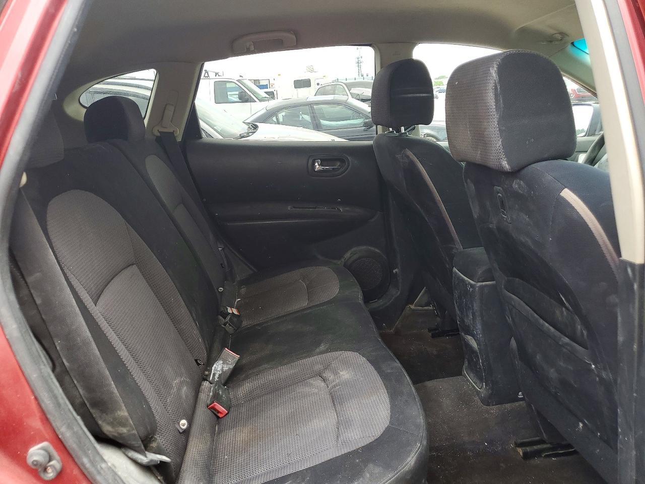 2008 Nissan Rogue S Red vin: JN8AS58T68W013195
