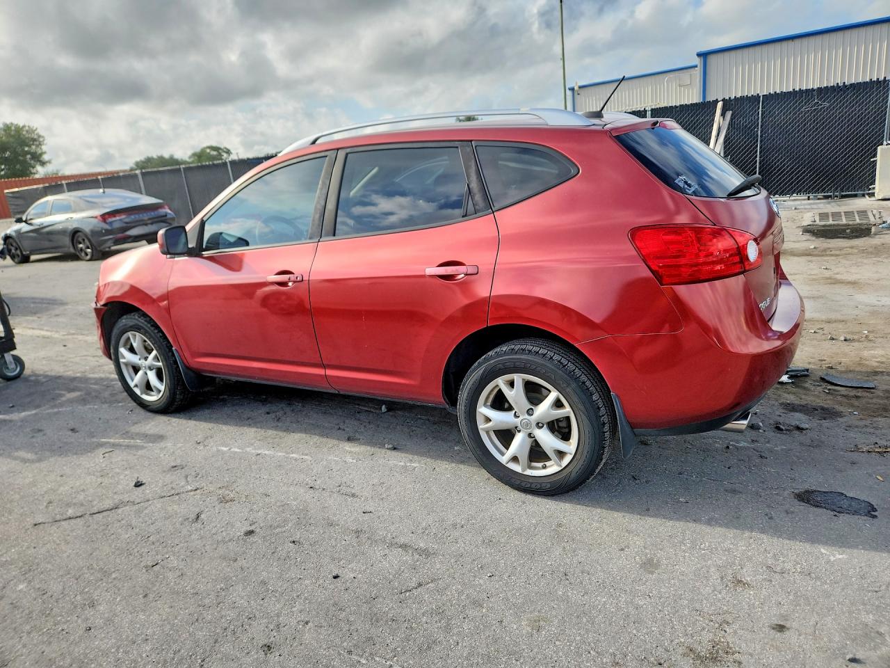 2009 Nissan Rogue S Красный vin: JN8AS58T79W046448
