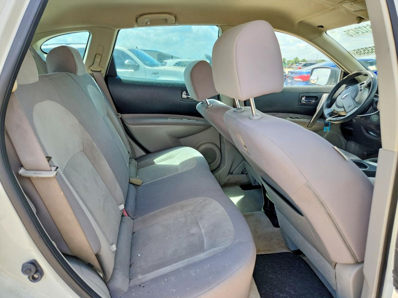 2009 Nissan Rogue S White vin: JN8AS58T79W328251