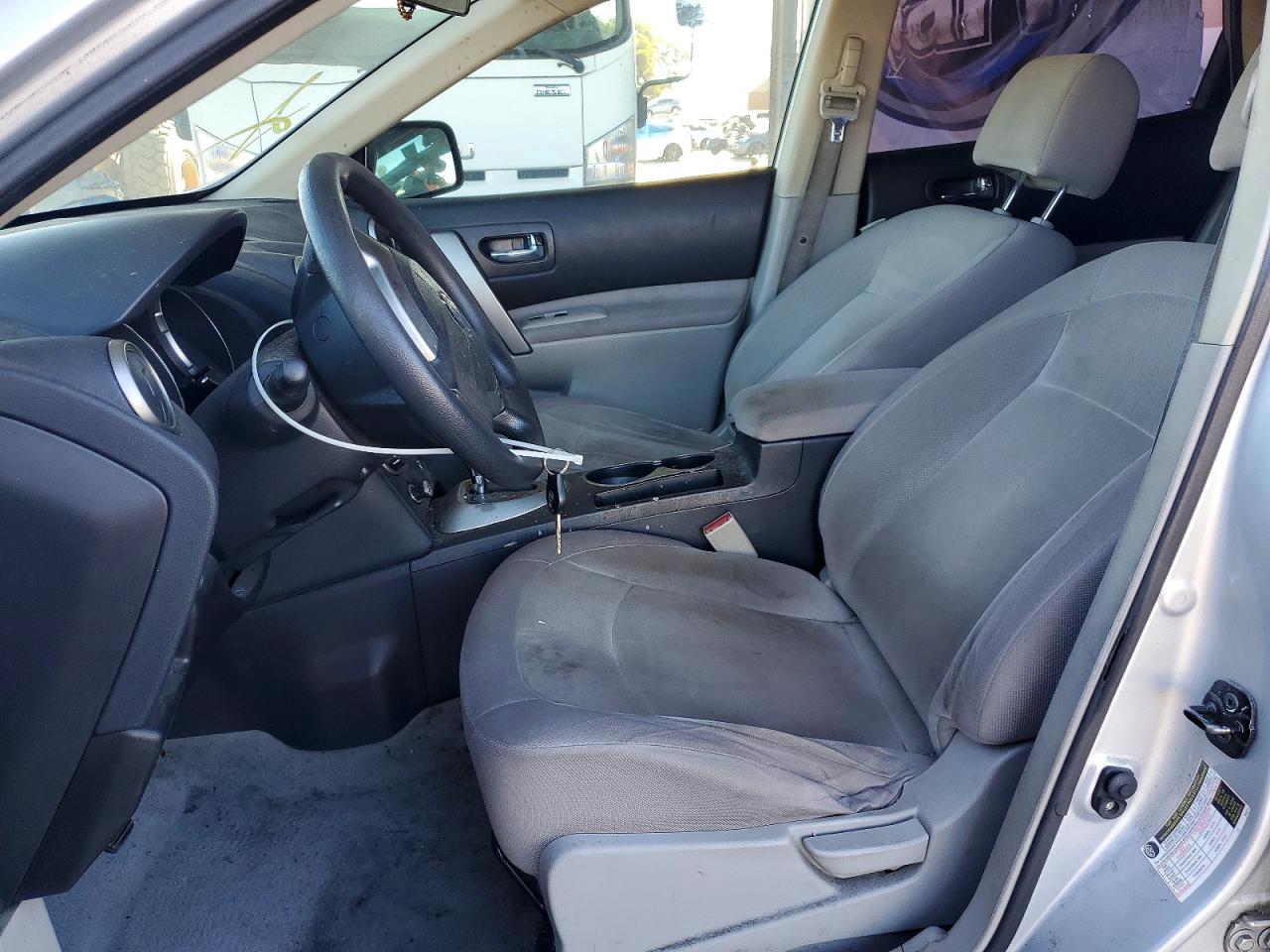 2009 Nissan Rogue S Silver vin: JN8AS58T99W055331