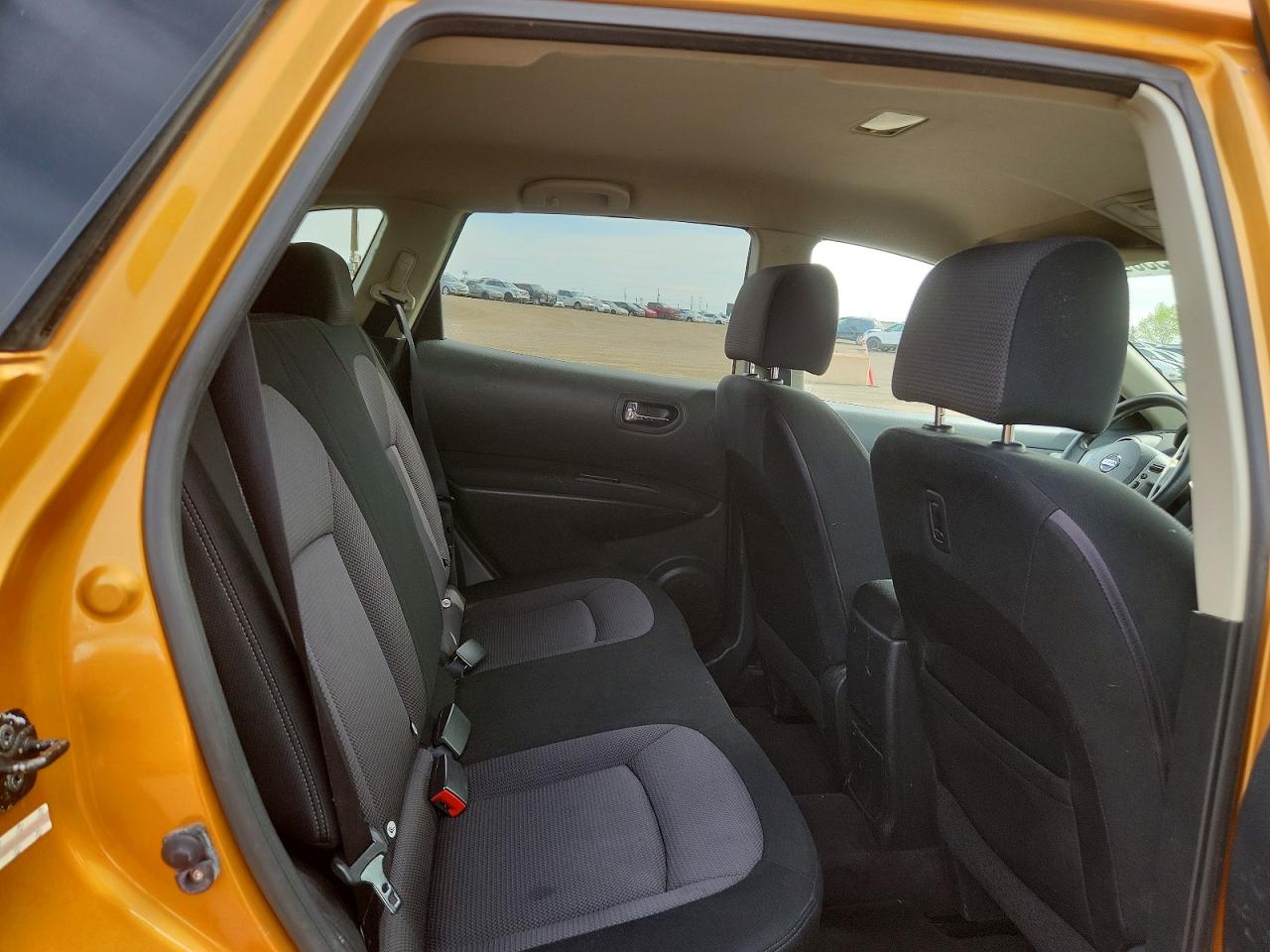 2008 Nissan Rogue S Orange vin: JN8AS58TX8W012275