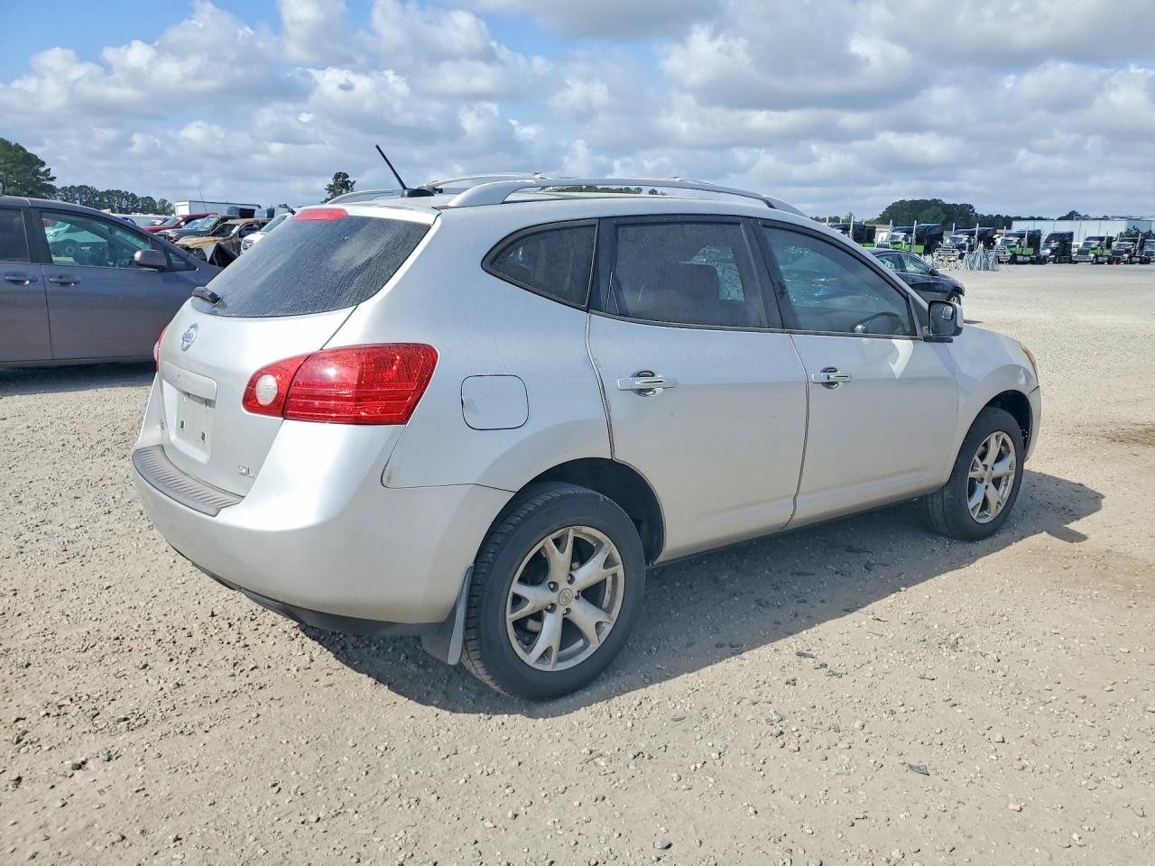 2009 Nissan Rogue S Серебряный vin: JN8AS58TX9W050915