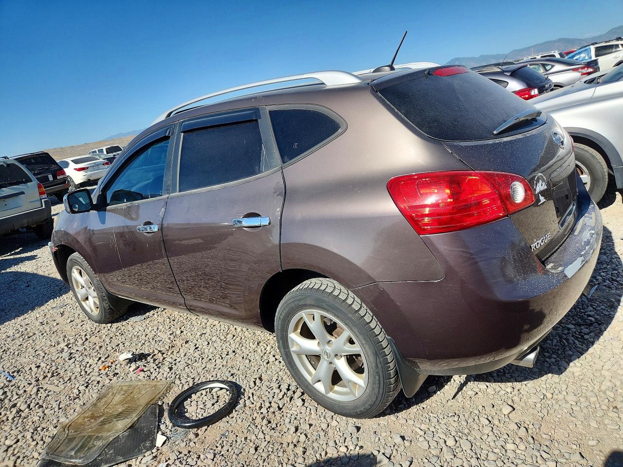 2008 Nissan Rogue S Brown vin: JN8AS58V08W103900