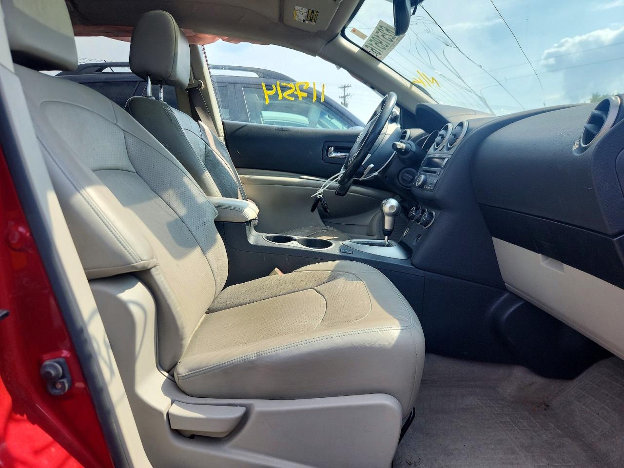 2008 Nissan Rogue S Red vin: JN8AS58V08W126769