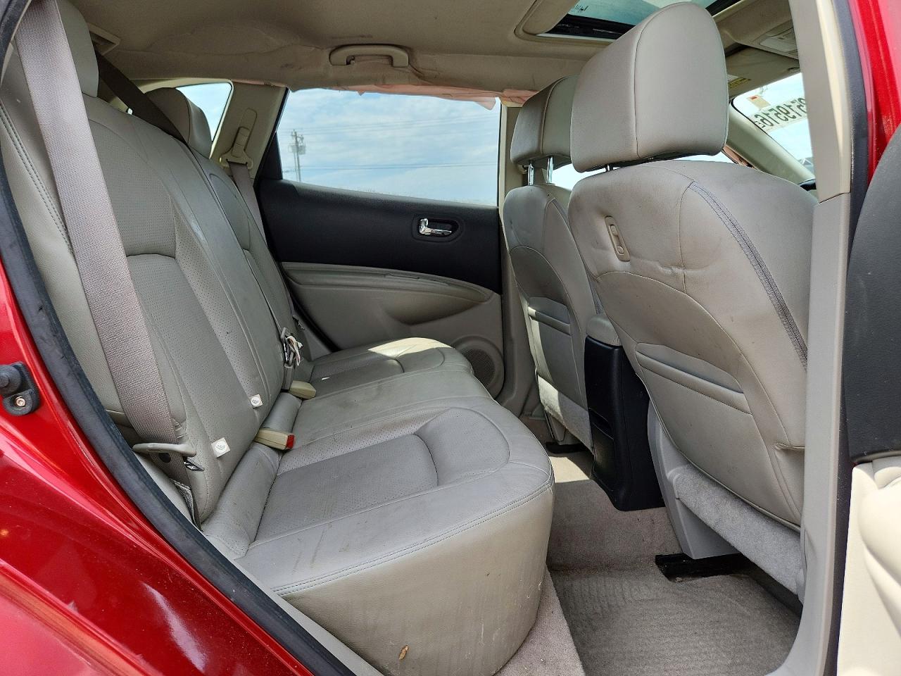 2008 Nissan Rogue S Red vin: JN8AS58V08W126769
