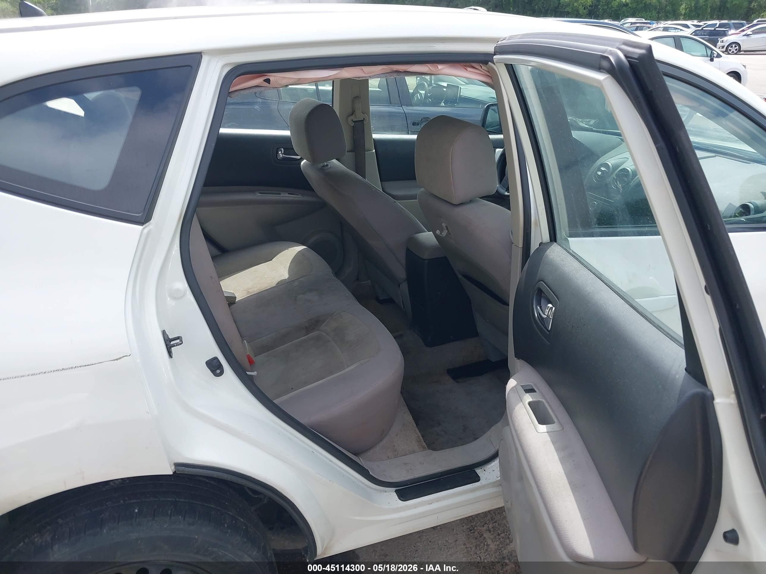 2009 Nissan Rogue S White vin: JN8AS58V09W443453
