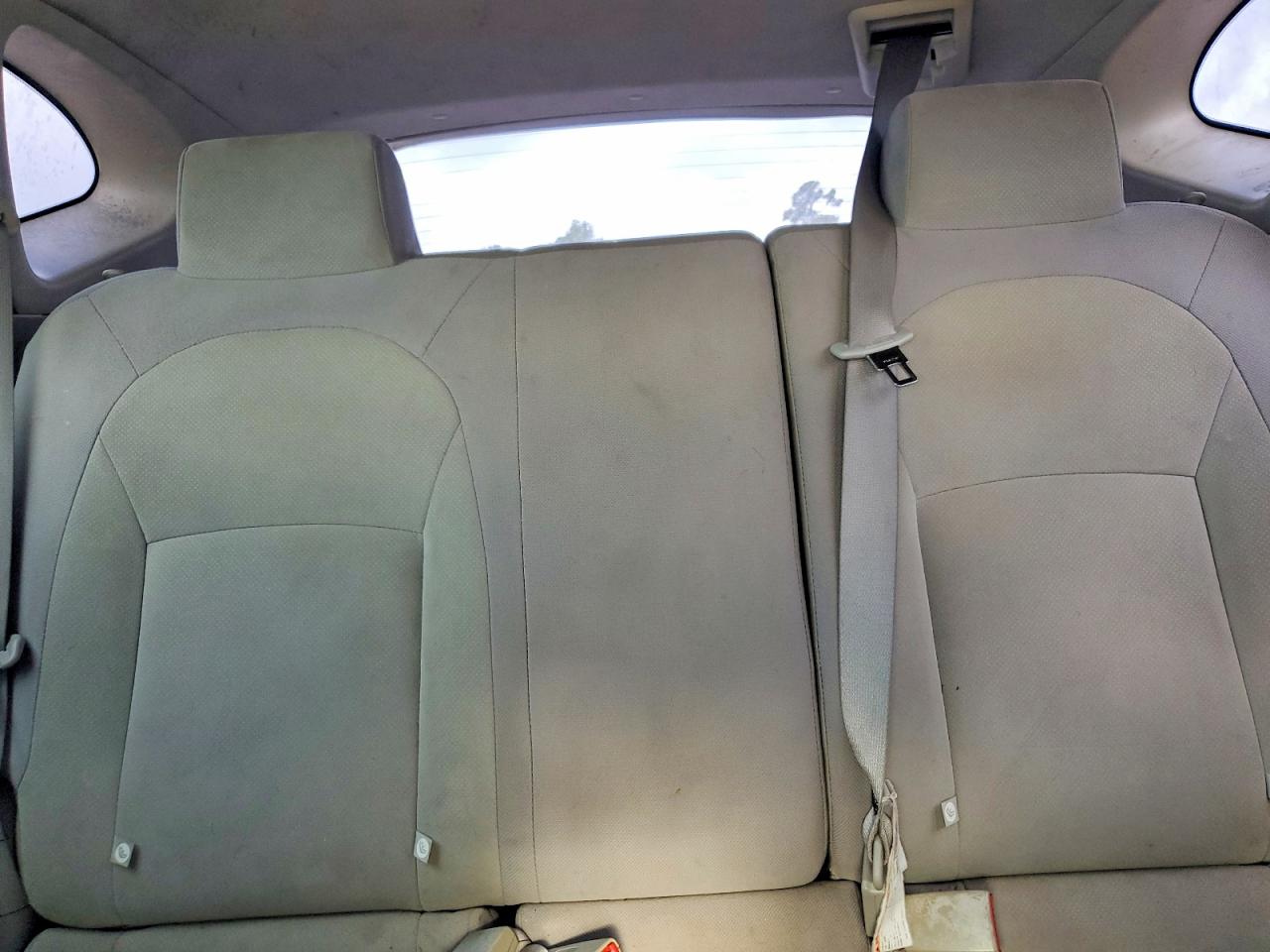 2009 Nissan Rogue S Silver vin: JN8AS58V09W447924