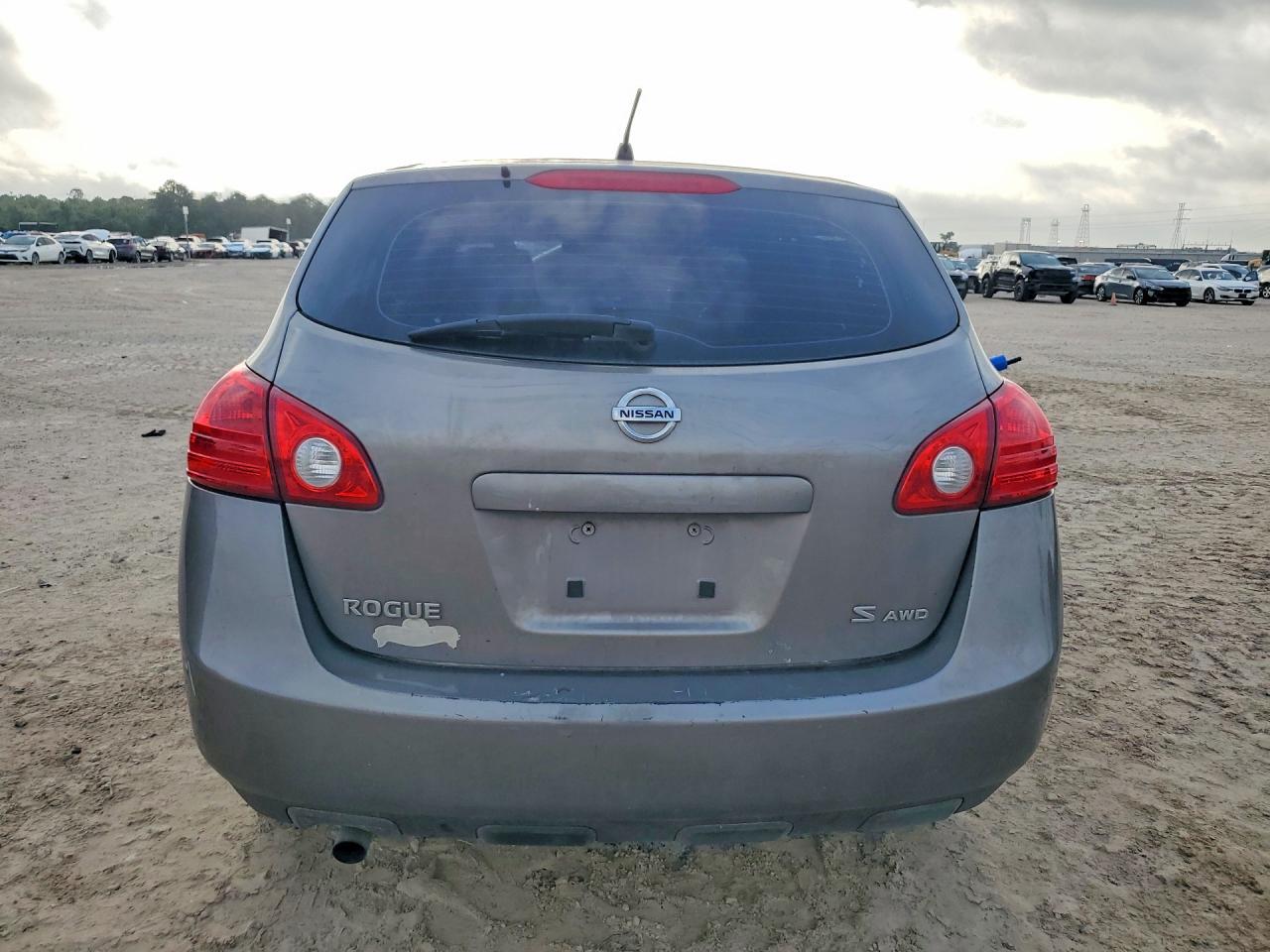 2009 Nissan Rogue S Silver vin: JN8AS58V09W447924