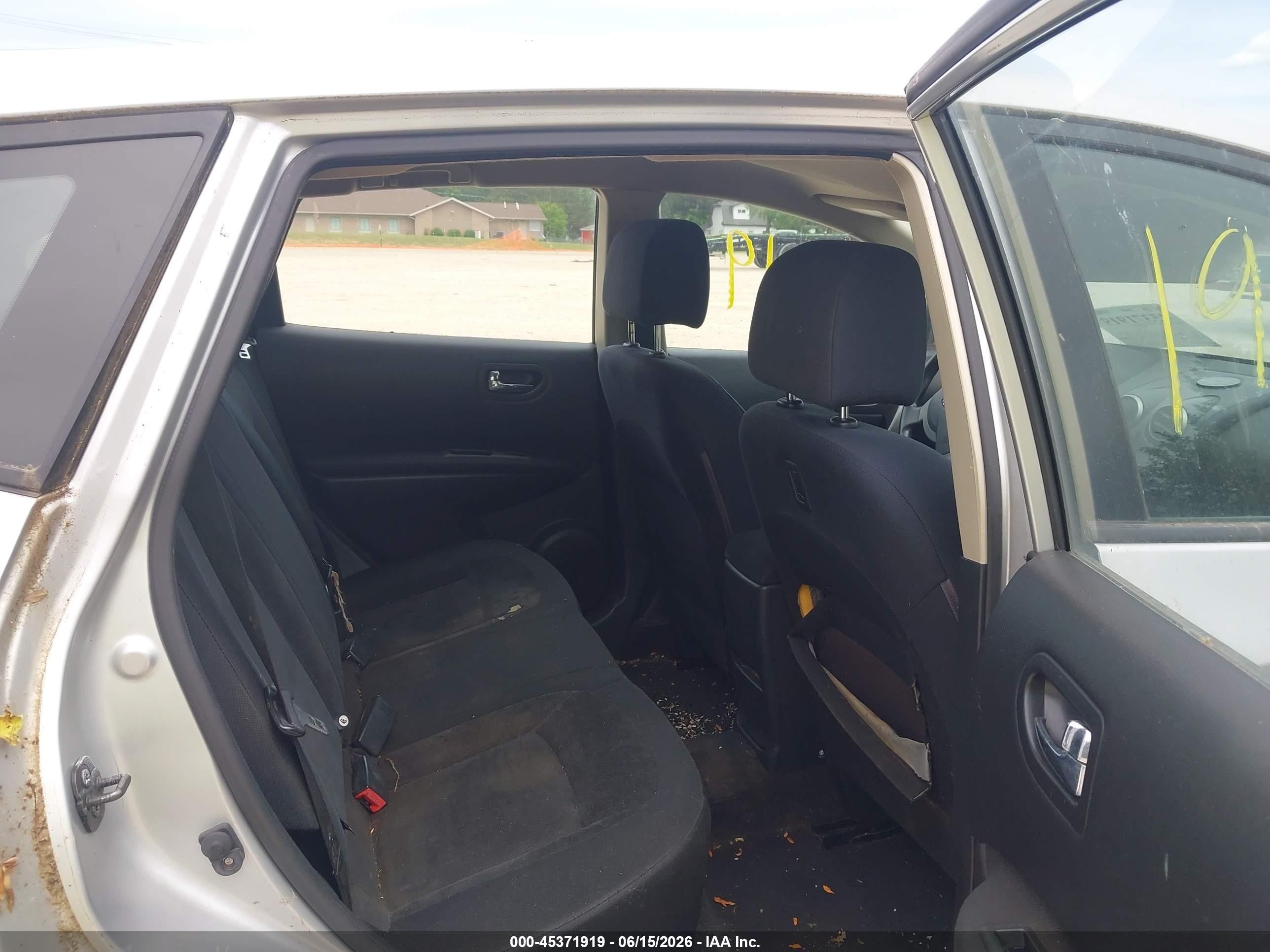 2009 Nissan Rogue S Silver vin: JN8AS58V39W182979