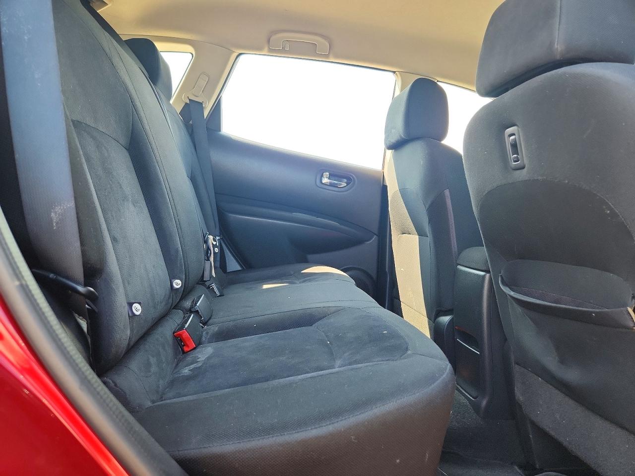 2009 Nissan Rogue S Red vin: JN8AS58V39W185350