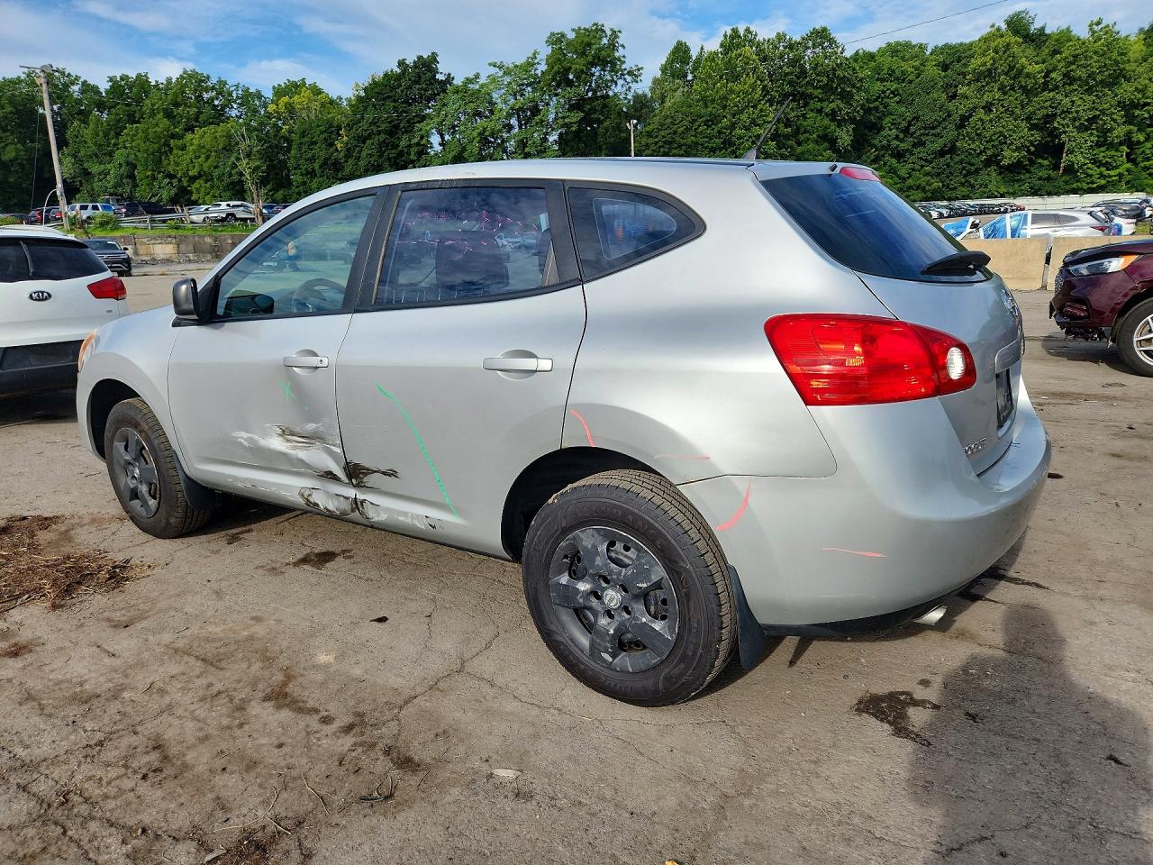 2009 Nissan Rogue S Silver vin: JN8AS58V39W186062