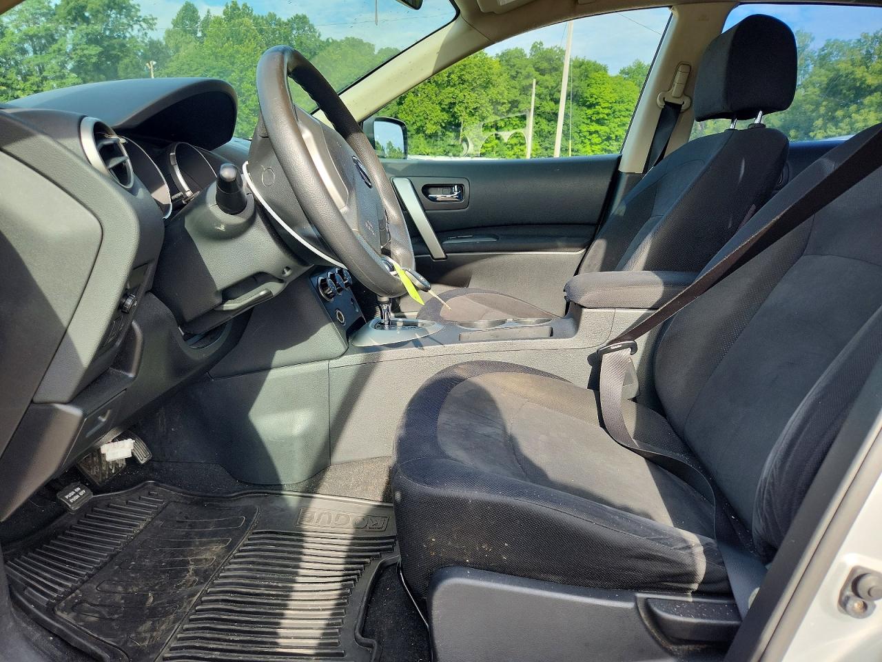 2009 Nissan Rogue S Silver vin: JN8AS58V39W186062