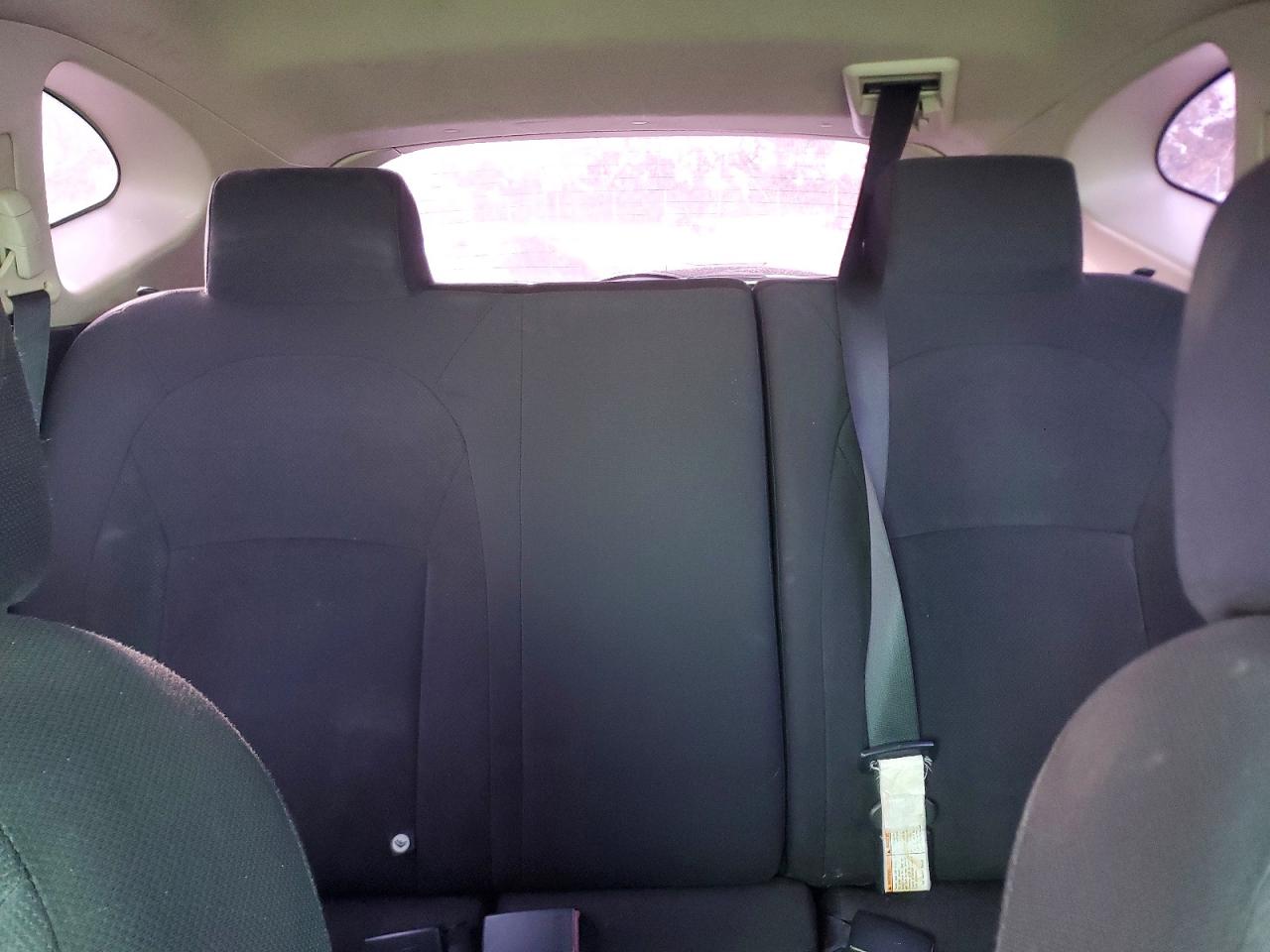 2009 Nissan Rogue S White vin: JN8AS58V49W191948