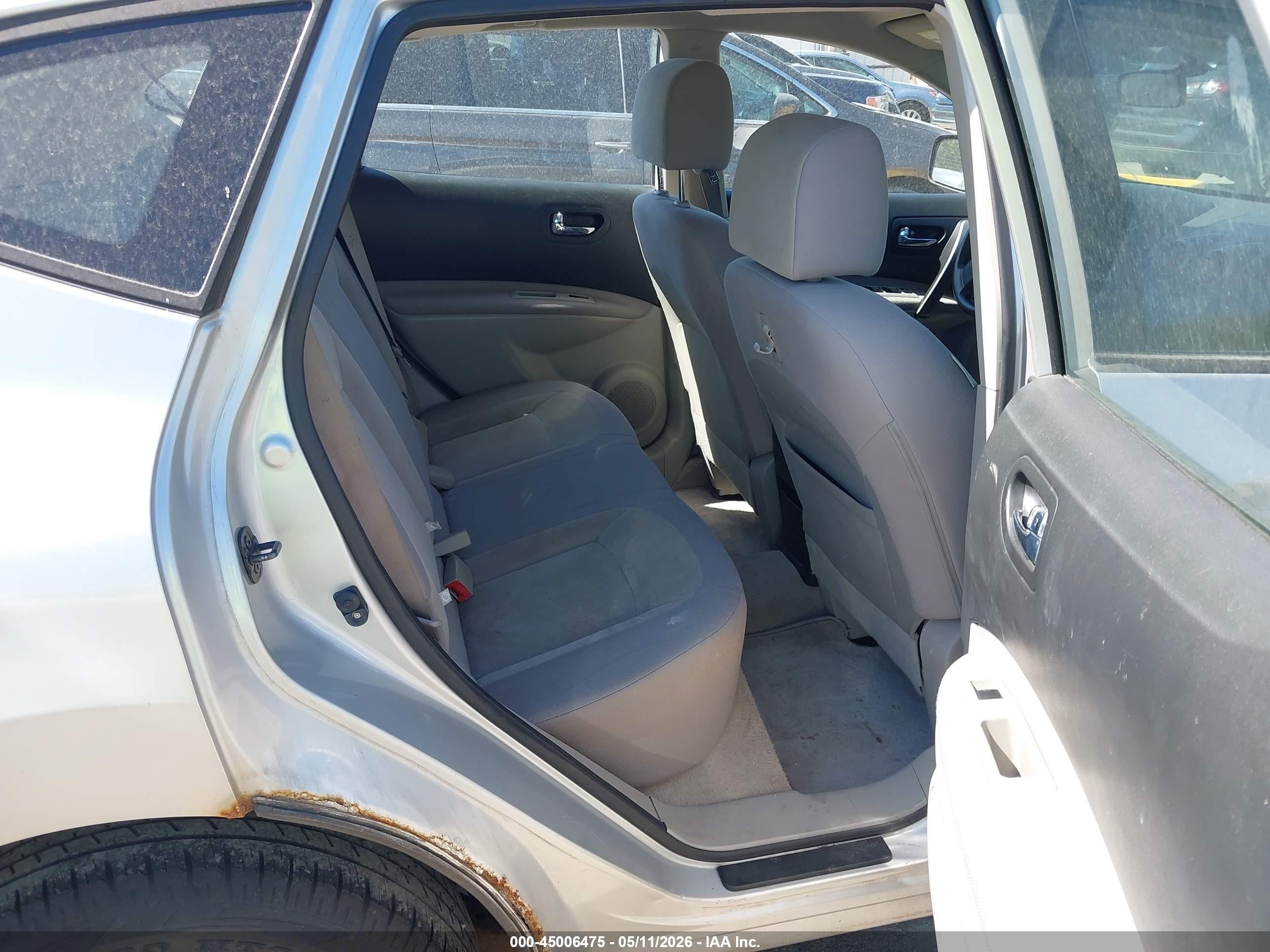 2009 Nissan Rogue S Silver vin: JN8AS58V59W444985