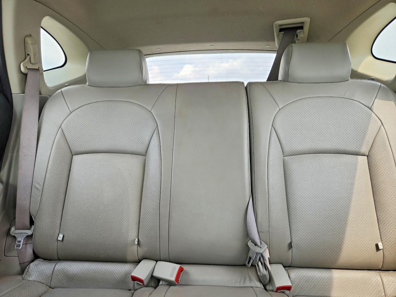 2008 Nissan Rogue S Silver vin: JN8AS58V68W120264