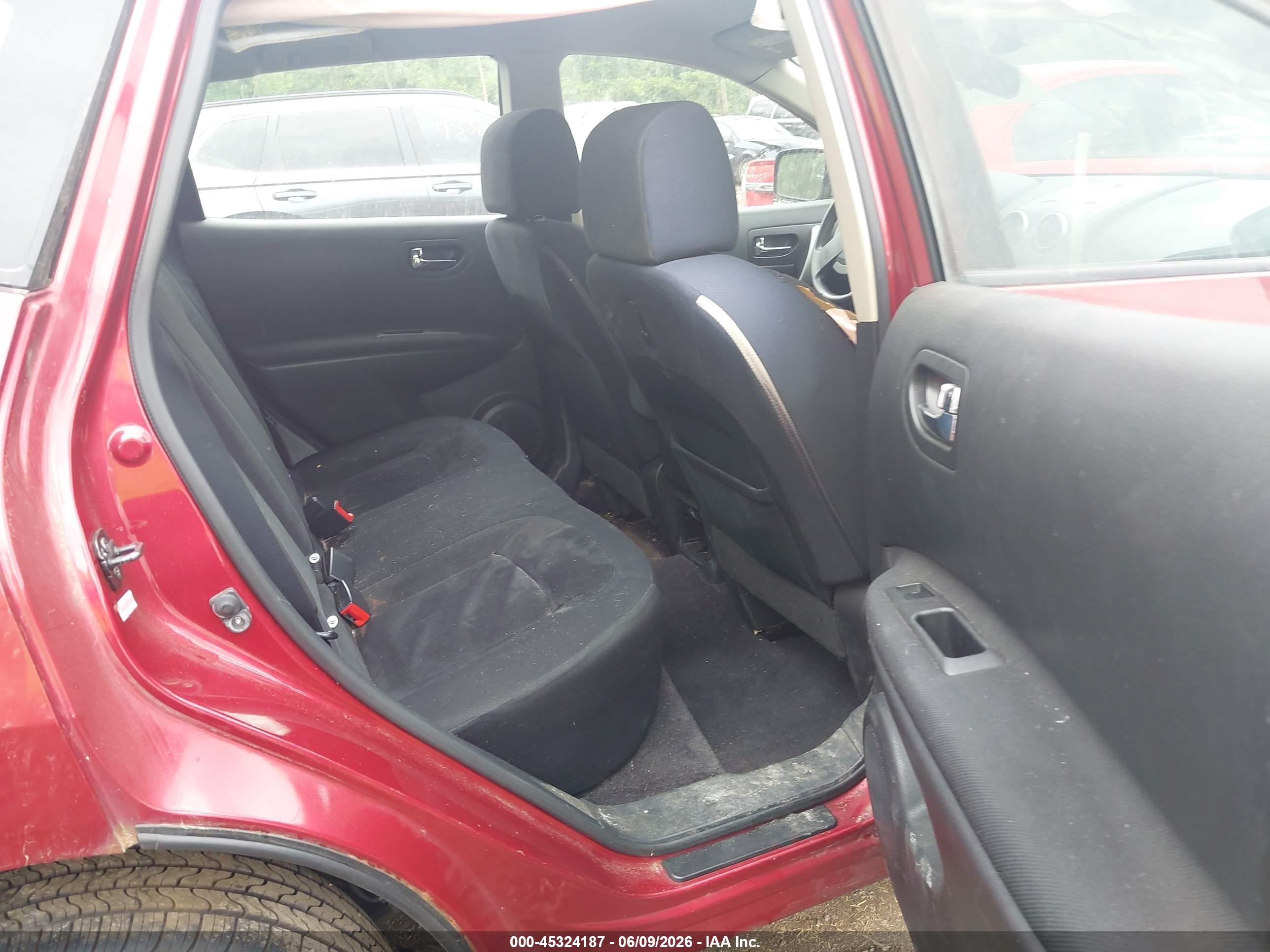 2008 Nissan Rogue S Maroon vin: JN8AS58V68W143849