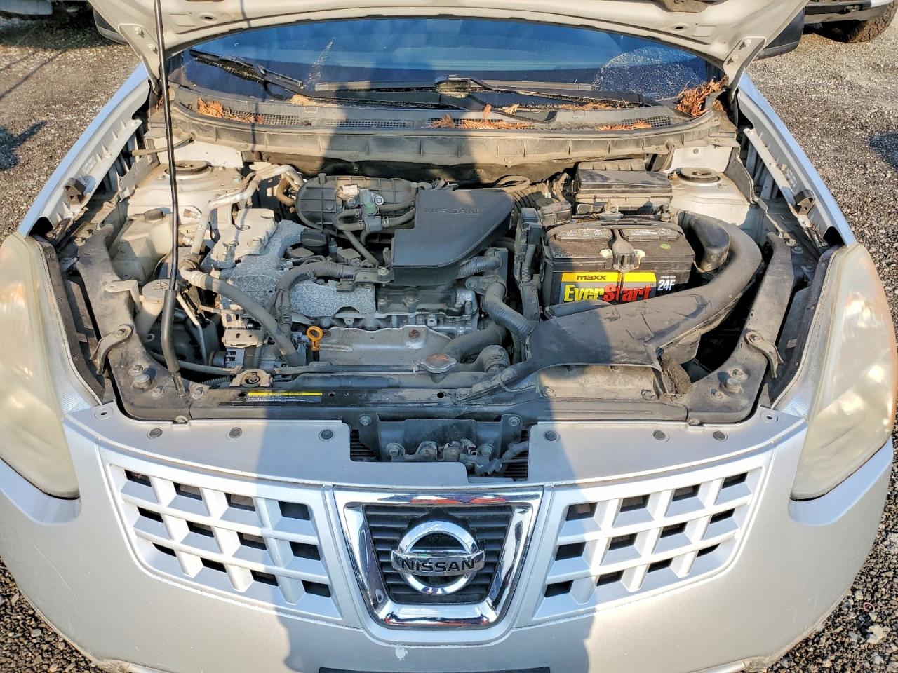 2008 Niss Rogue S Silver vin: JN8AS58V68W409791