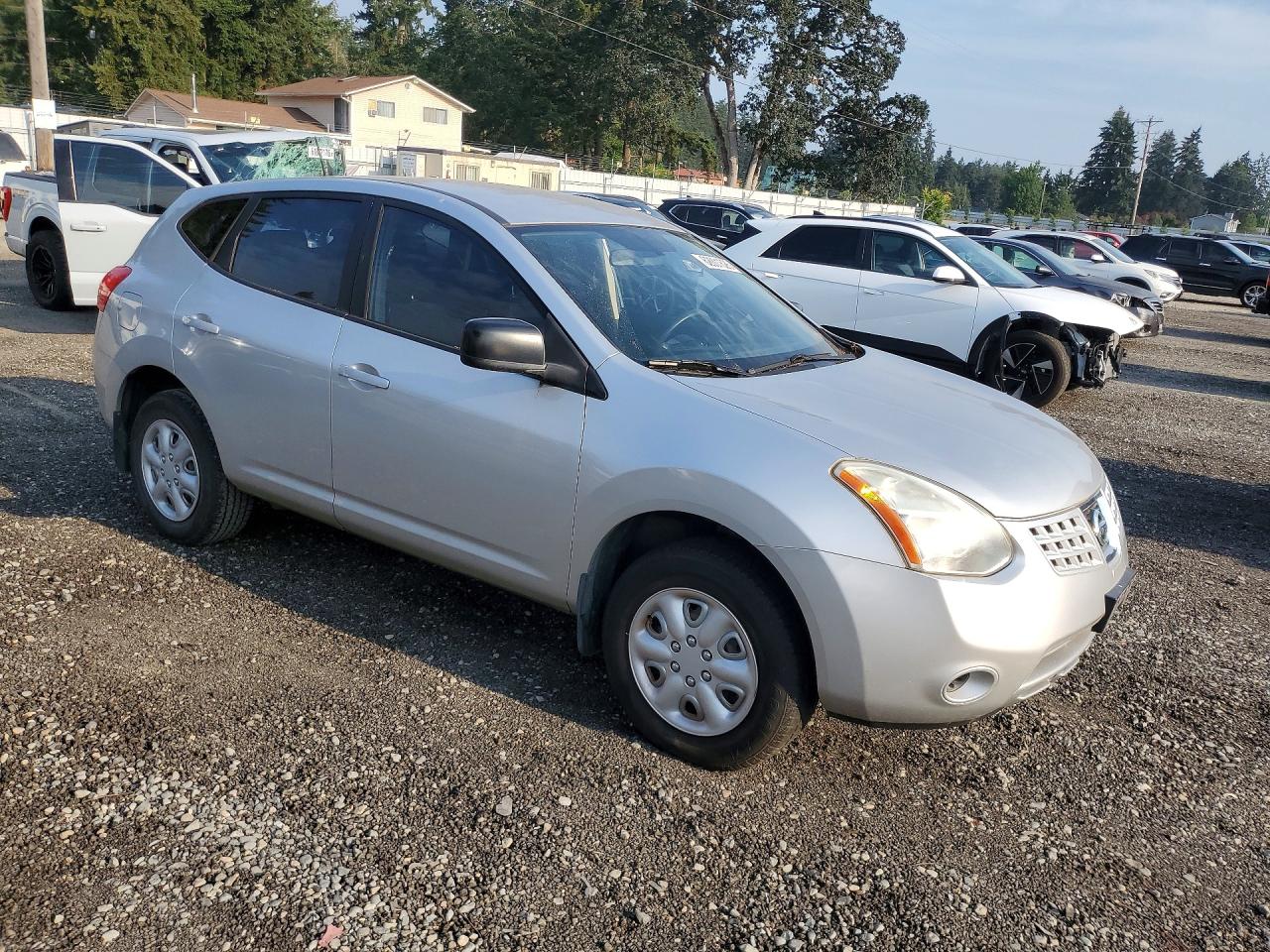 2008 Niss Rogue S Silver vin: JN8AS58V68W409791