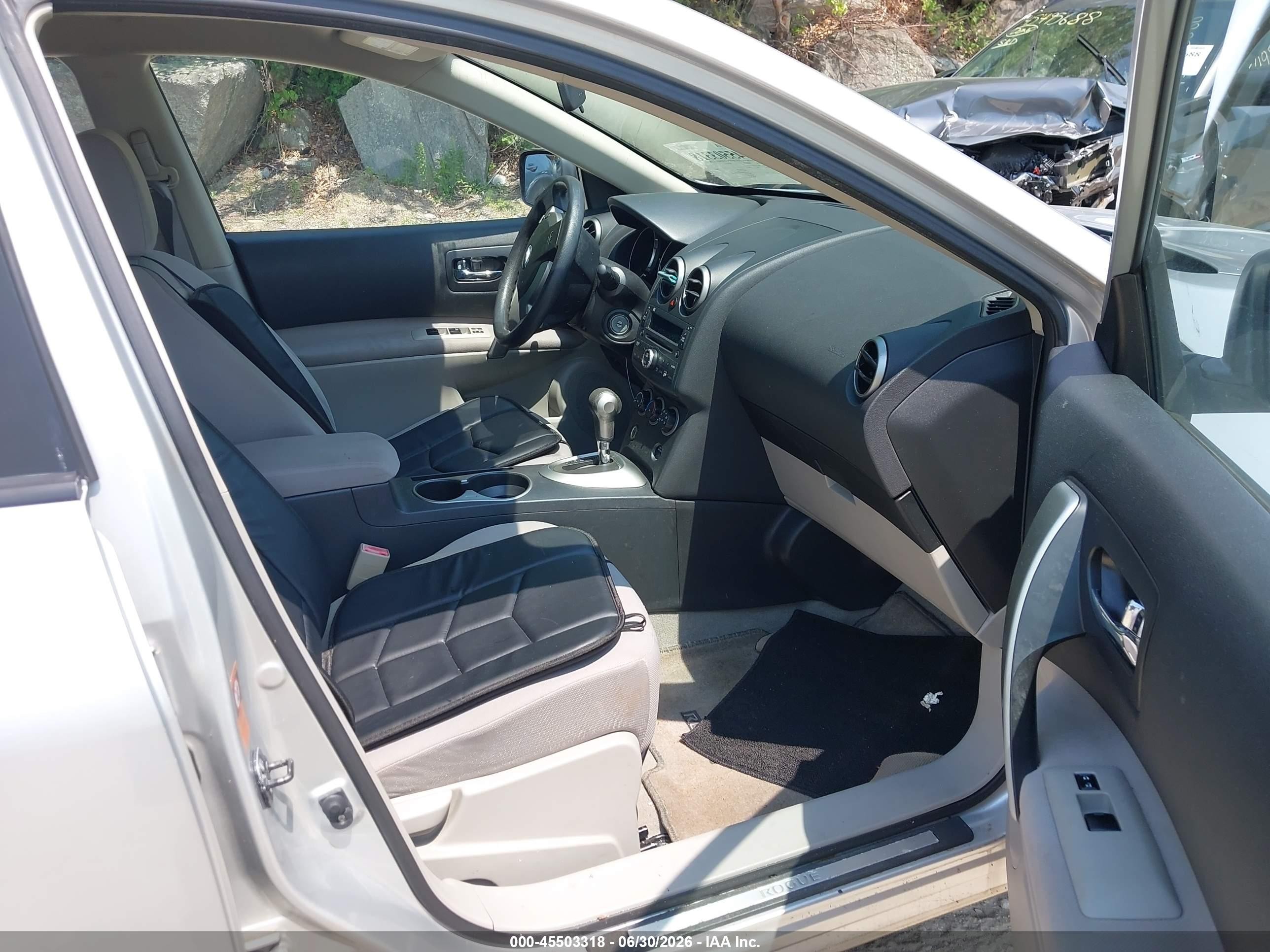2009 Nissan Rogue S Silver vin: JN8AS58V69W193331