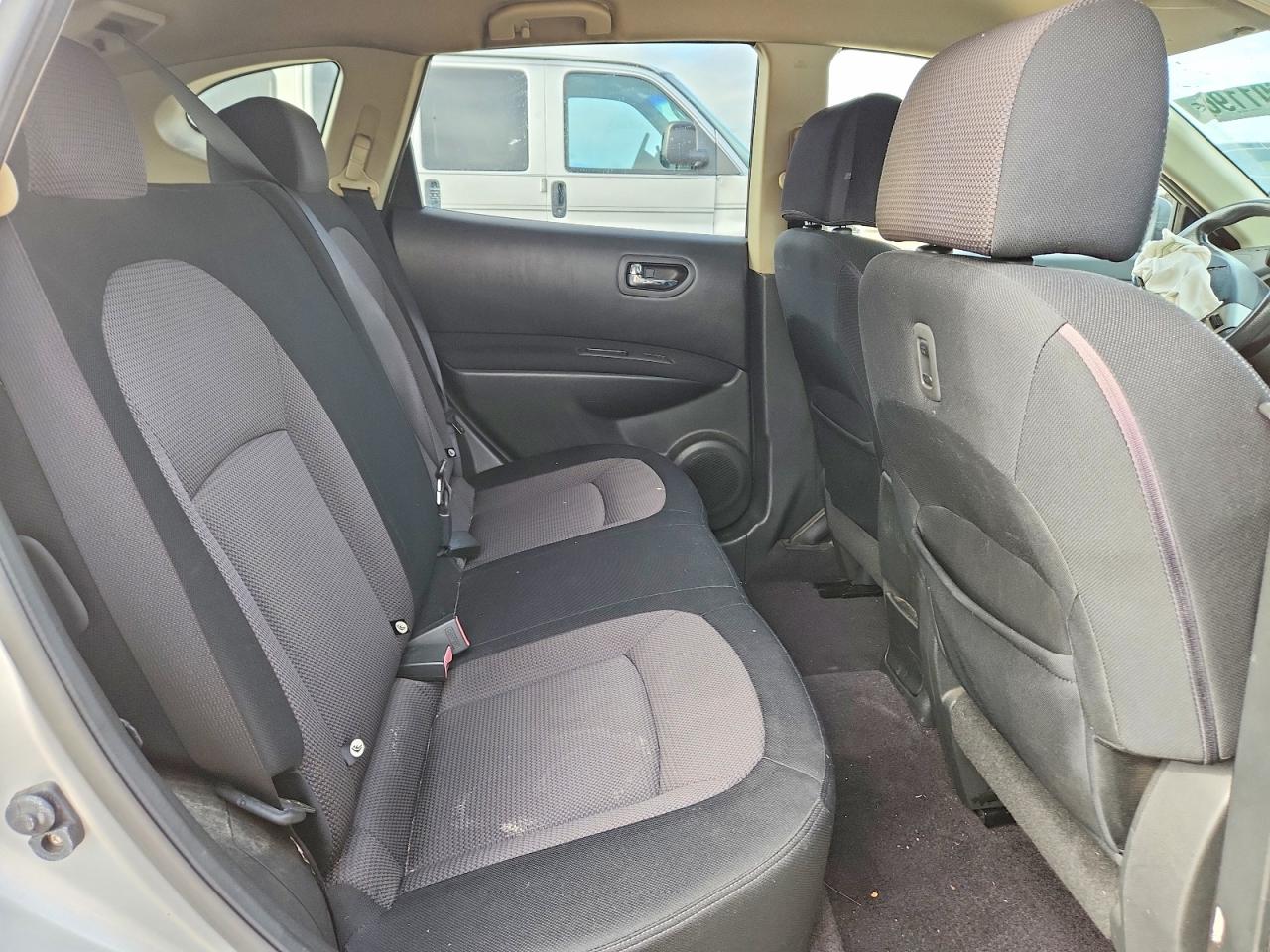 2009 Nissan Rogue S Silver vin: JN8AS58V69W430741