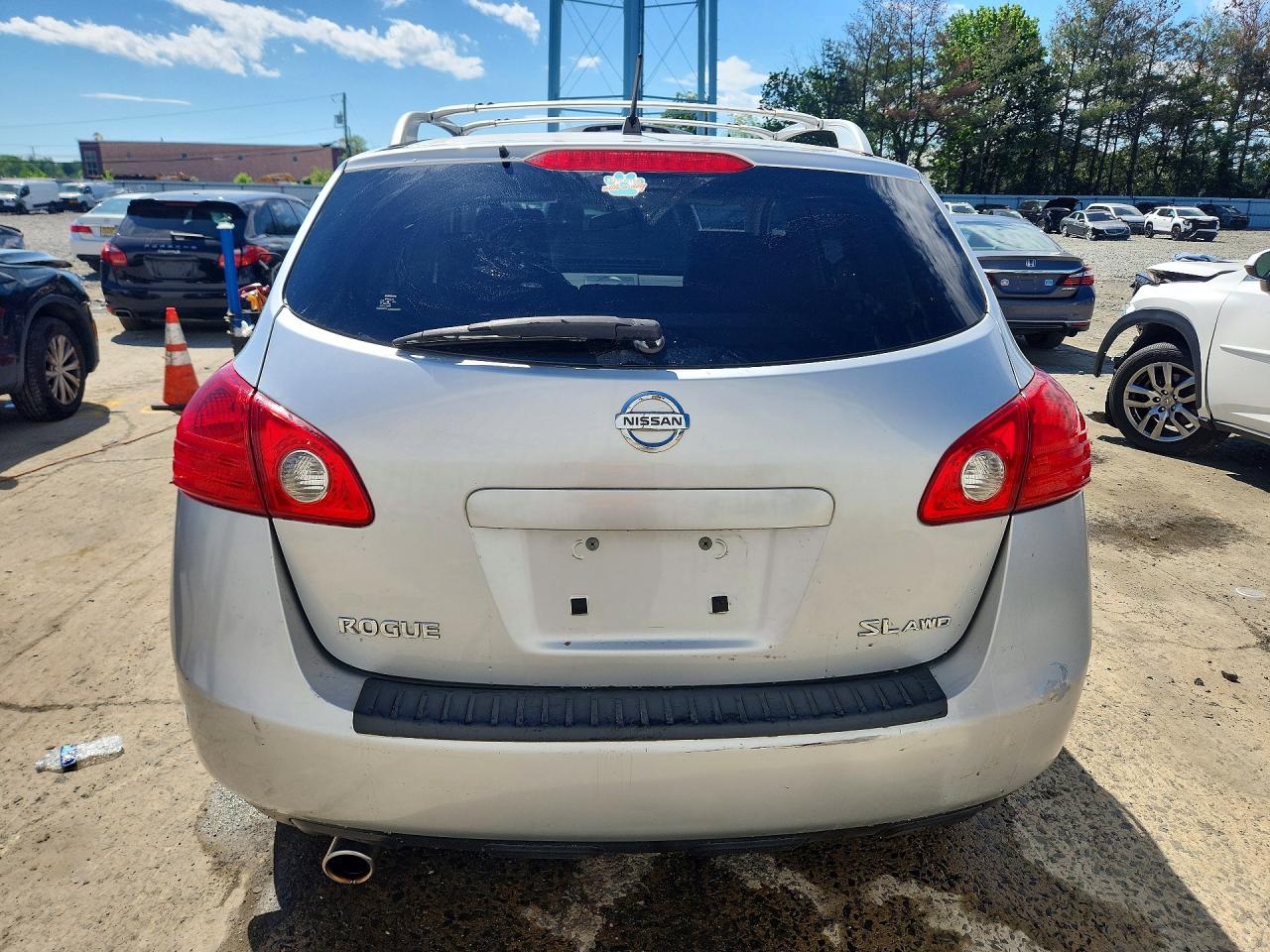 2008 Nissan Rogue S Silver vin: JN8AS58V78W112030