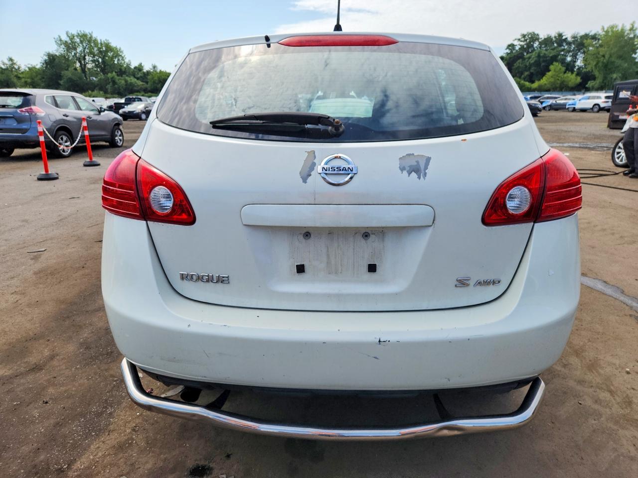 2008 Nissan Rogue S White vin: JN8AS58V78W410884