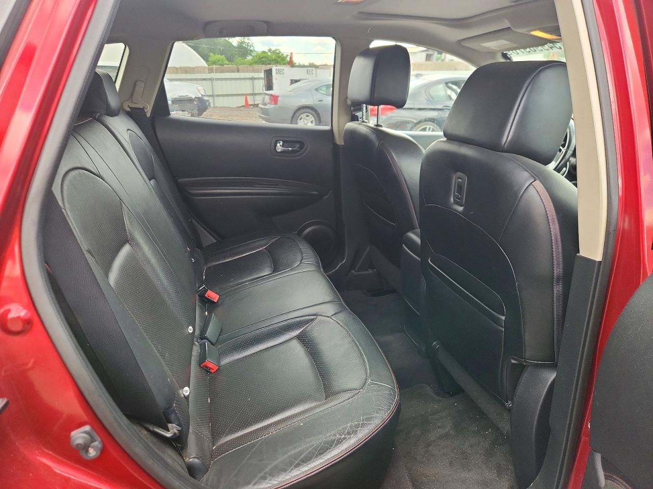 2009 Nissan Rogue S Red vin: JN8AS58V79W175677