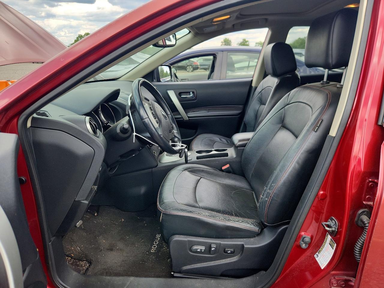 2009 Nissan Rogue S Red vin: JN8AS58V79W175677