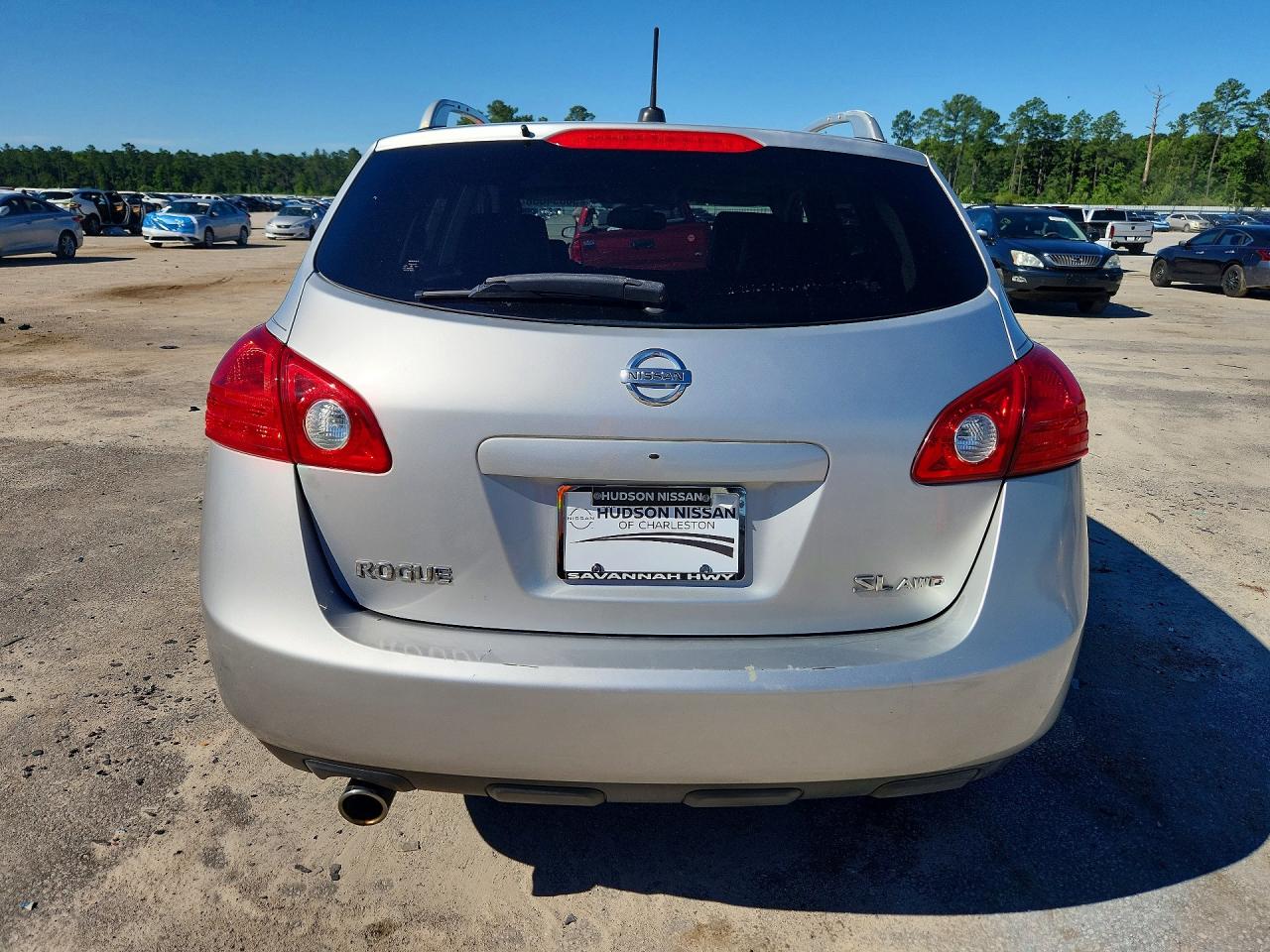 2009 Nissan Rogue S Silver vin: JN8AS58V79W176571
