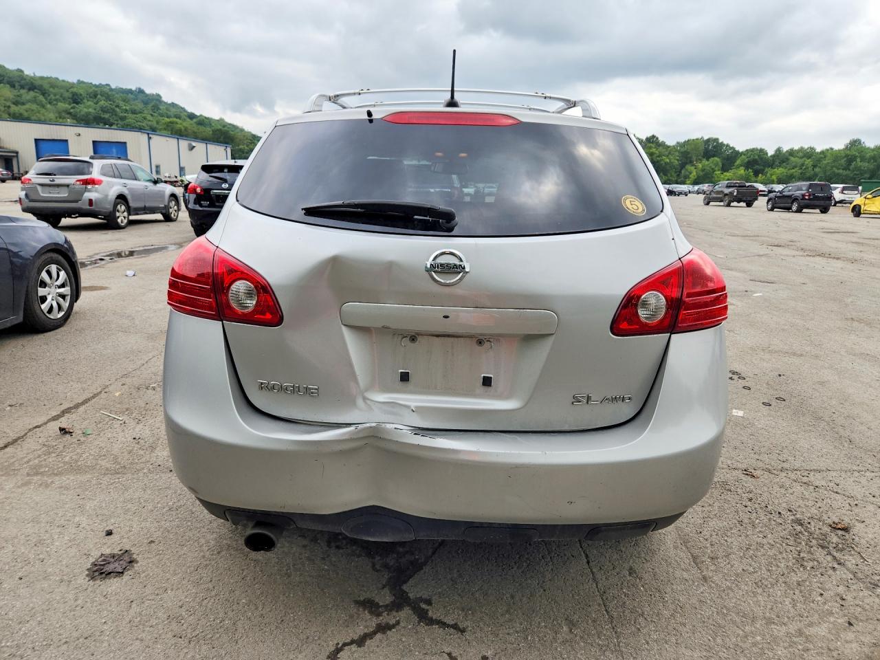 2009 Nissan Rogue S Silver vin: JN8AS58V79W191605