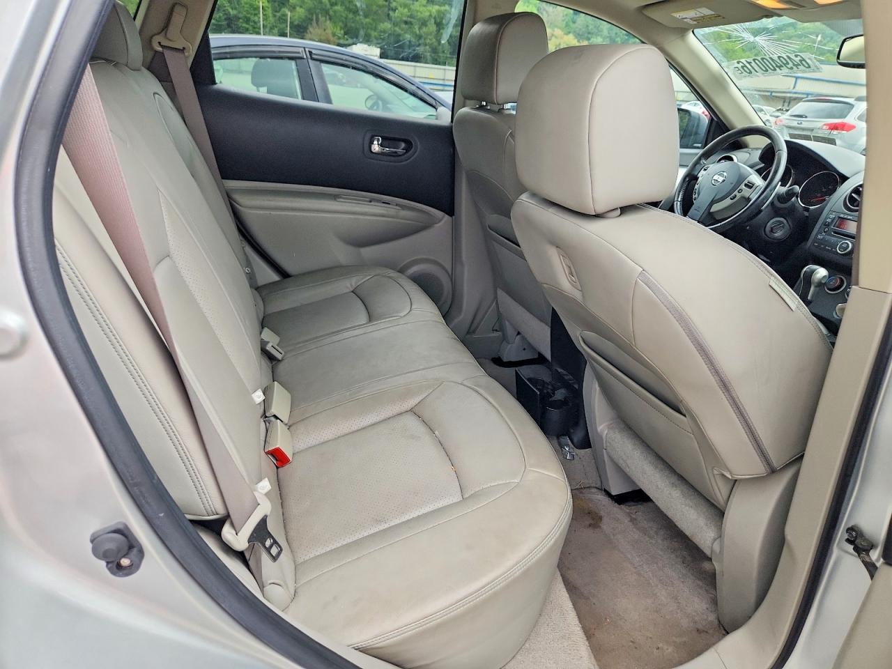 2009 Nissan Rogue S Silver vin: JN8AS58V79W191605