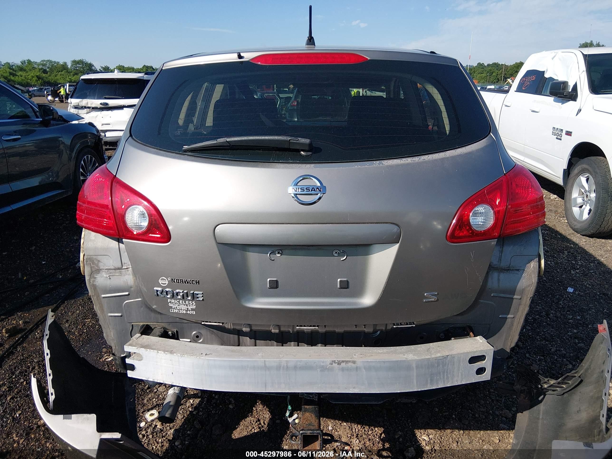 2008 Nissan Rogue S Gray vin: JN8AS58V88W135719