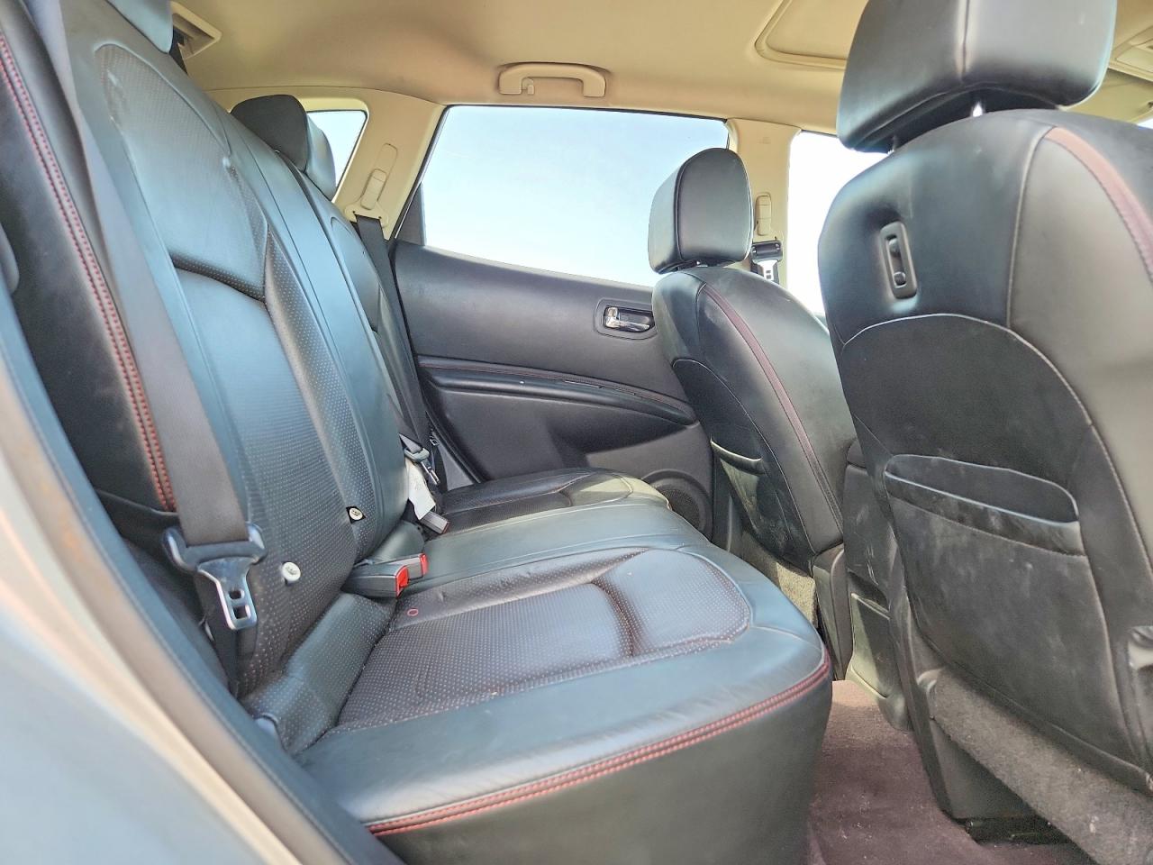 2009 Nissan Rogue Silver vin: JN8AS58V89W445418
