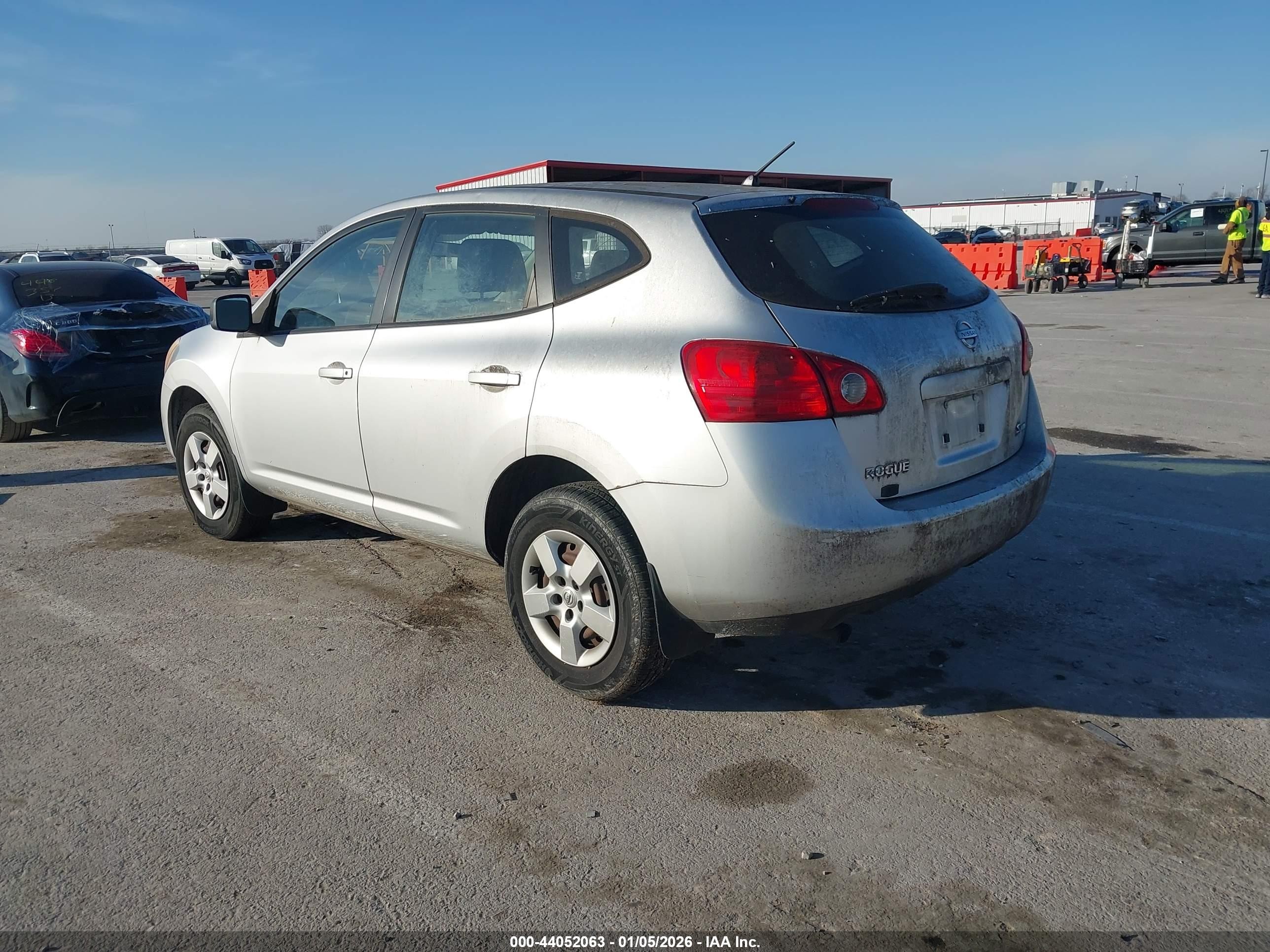 2008 Nissan Rogue S Silver vin: JN8AS58V98W113793