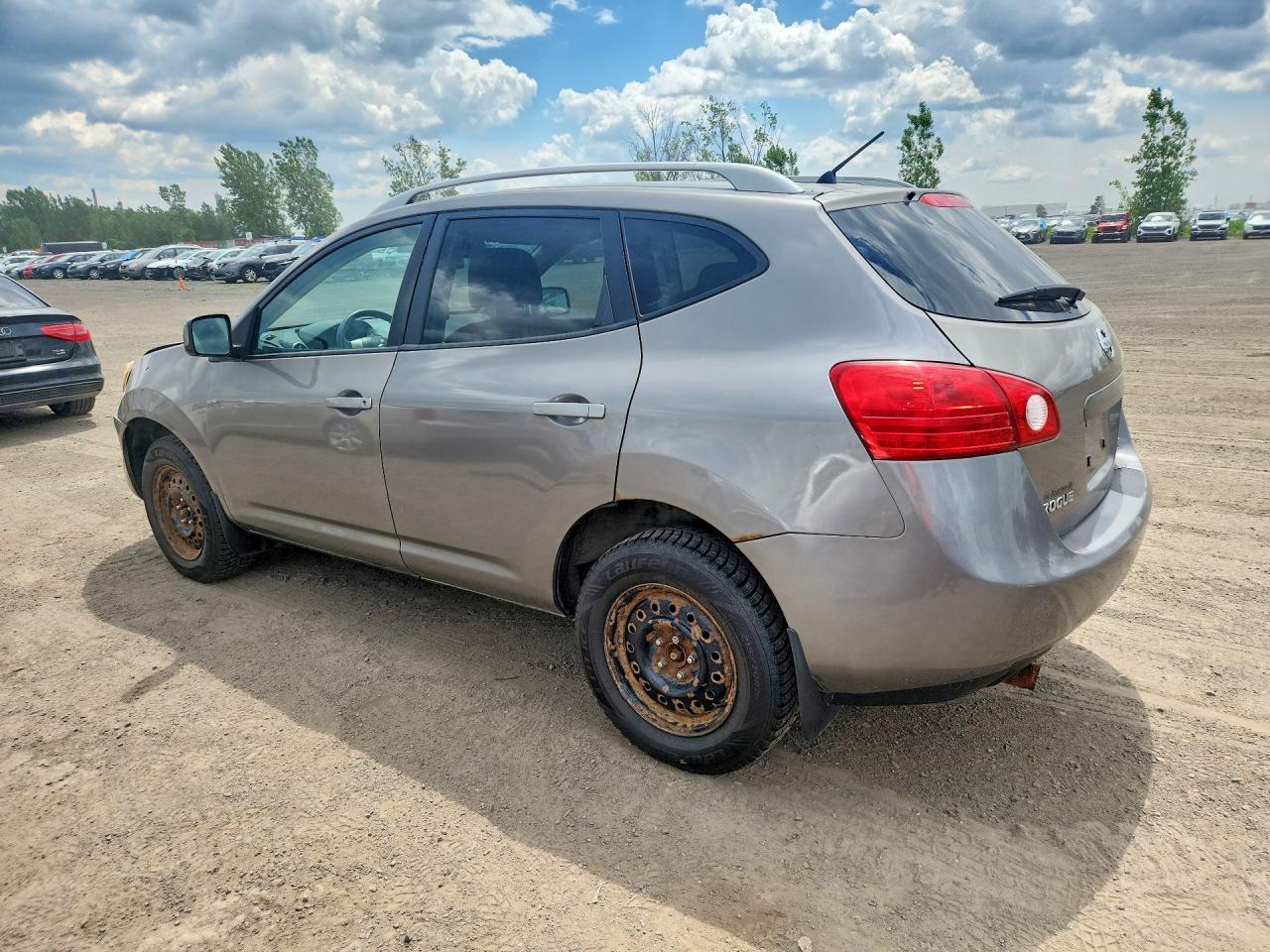 2009 Nissan Rogue S Silver vin: JN8AS58V99W172506