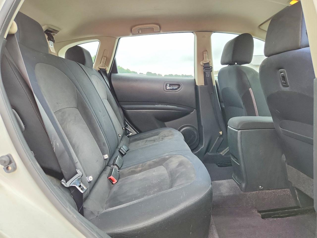 2009 Nissan Rogue S White vin: JN8AS58VX9W178072