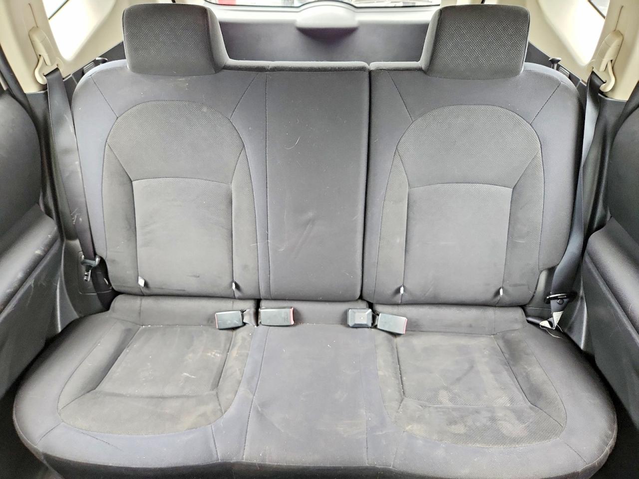 2009 Nissan Rogue S White vin: JN8AS58VX9W178072