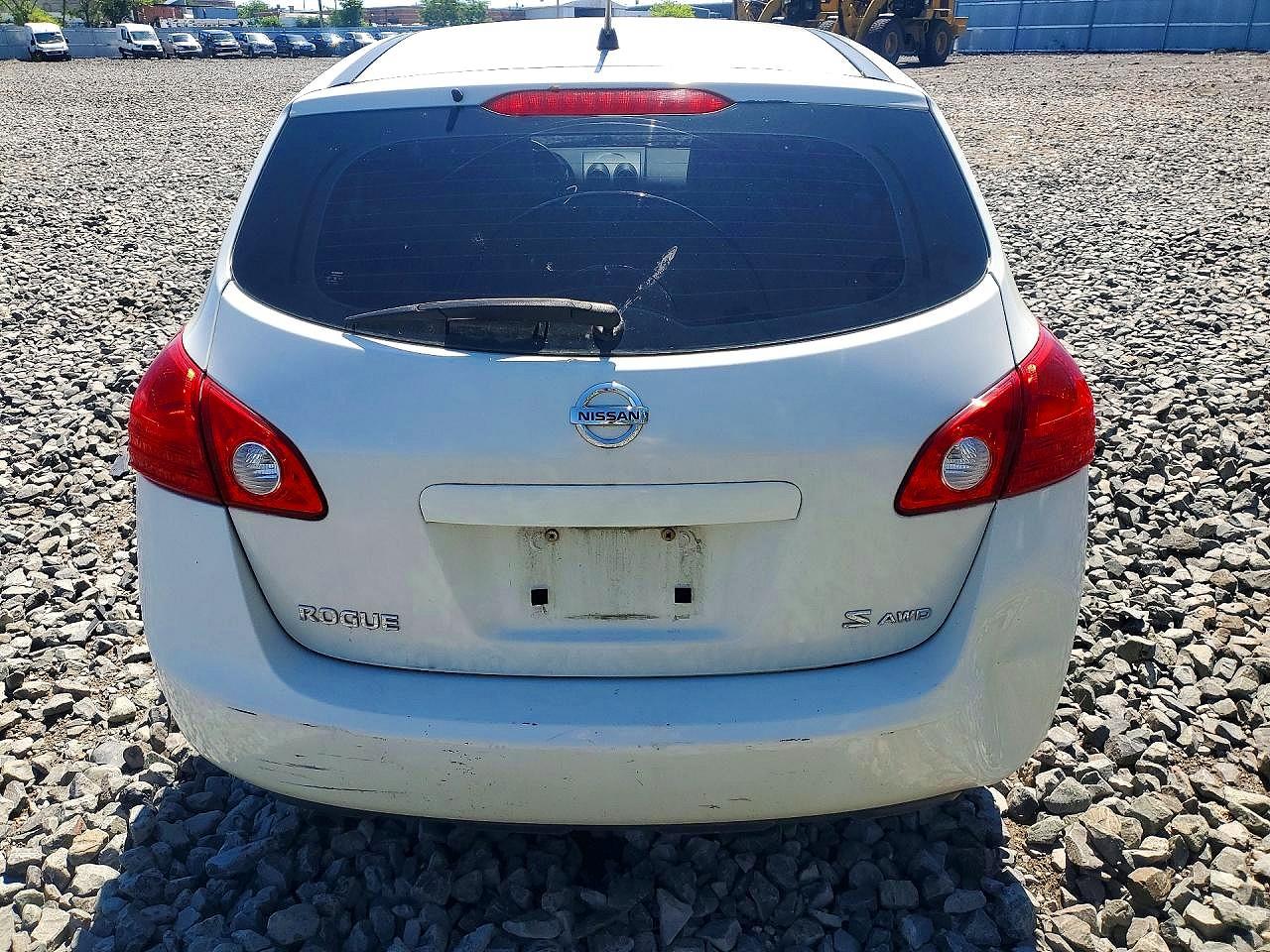 2009 Nissan Rogue S White vin: JN8AS58VX9W180680